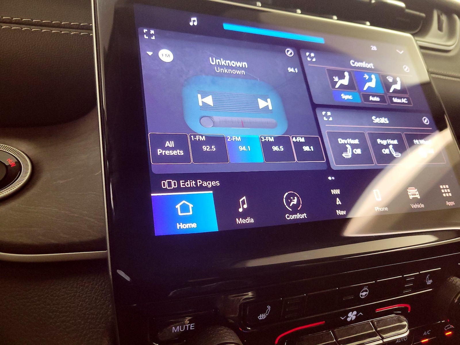 2023 Jeep Grand Cherokee Limited - Photo 17