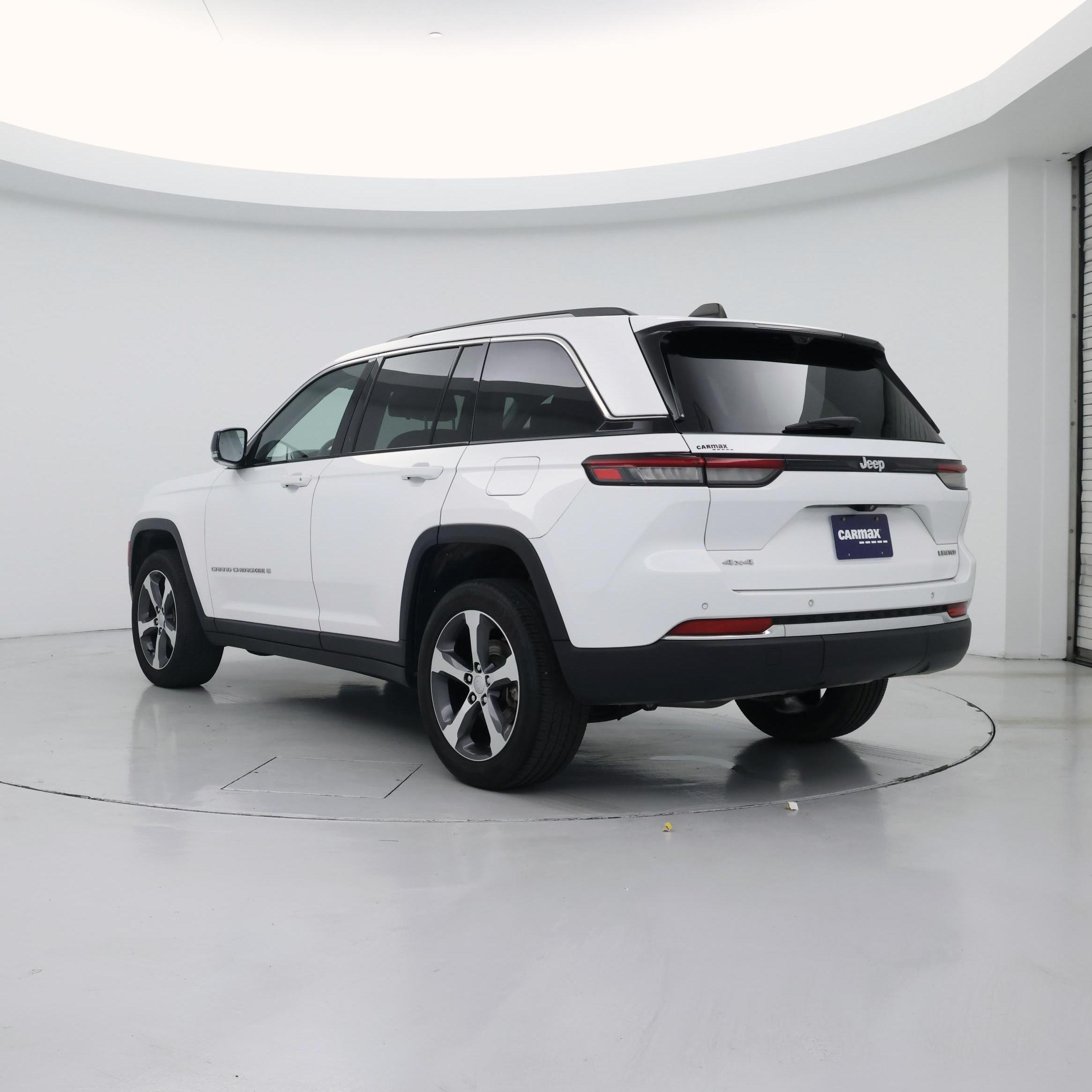 Thumbnail: 2023 Jeep Grand Cherokee - 2