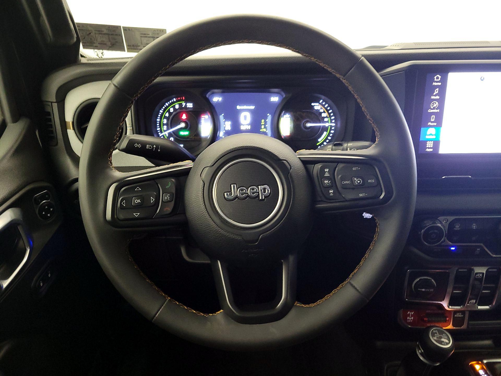 Thumbnail: 2024 Jeep Wrangler - 10