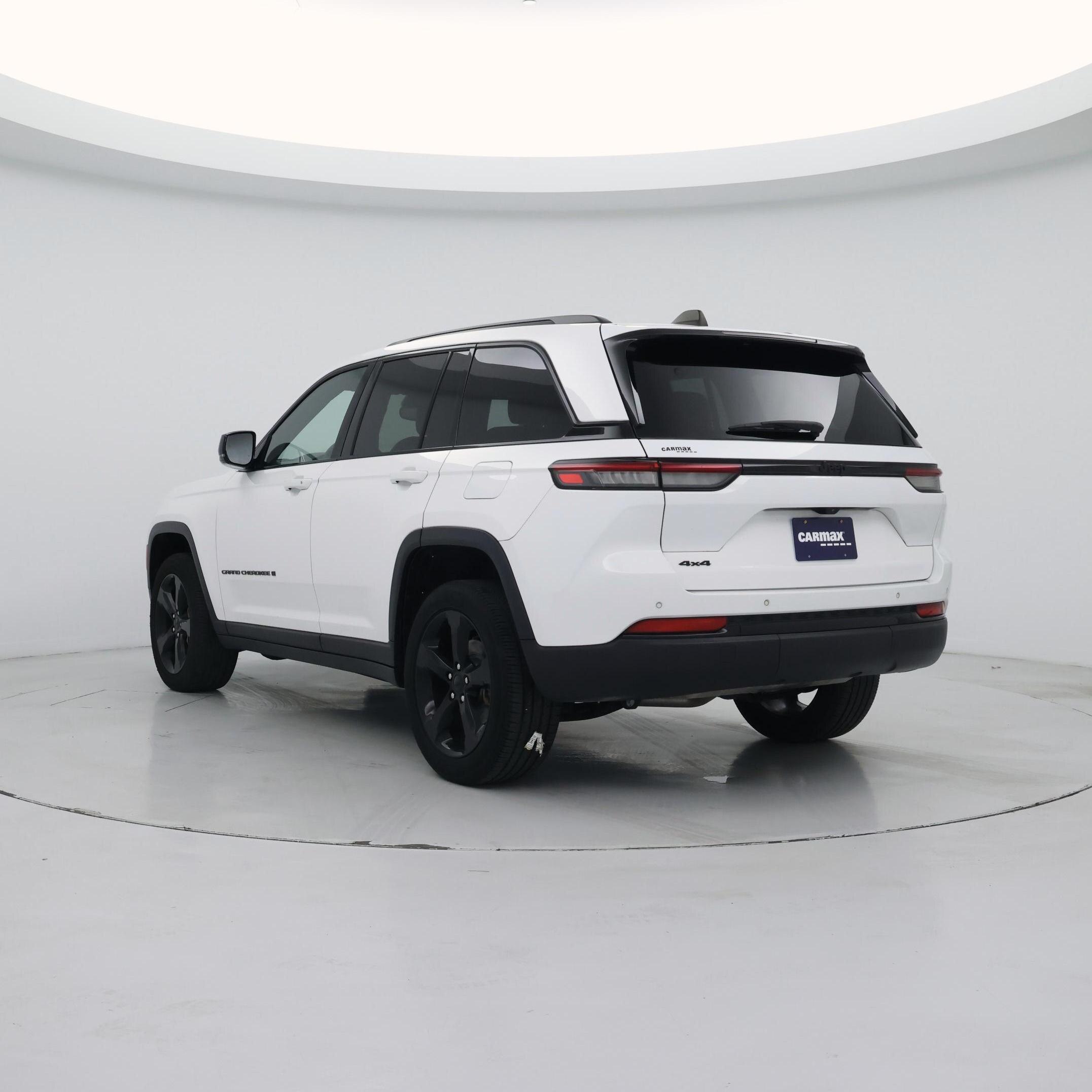 Thumbnail: 2023 Jeep Grand Cherokee - 2