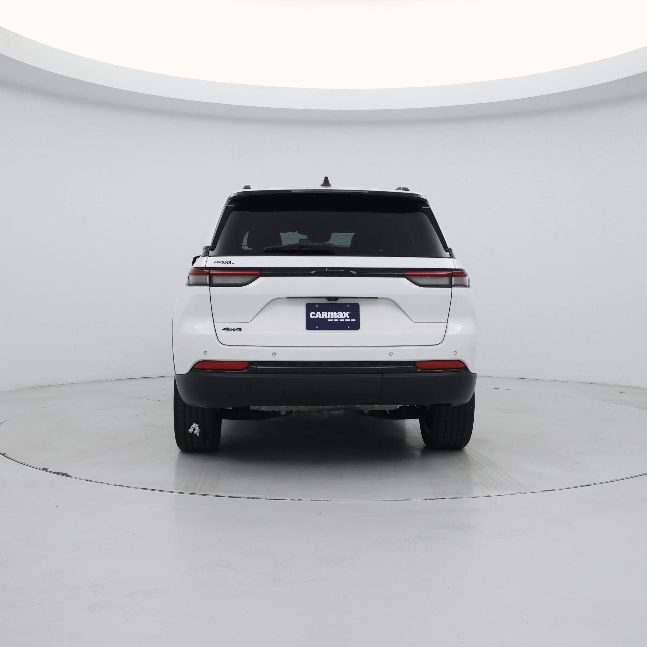 Thumbnail: 2023 Jeep Grand Cherokee - 6
