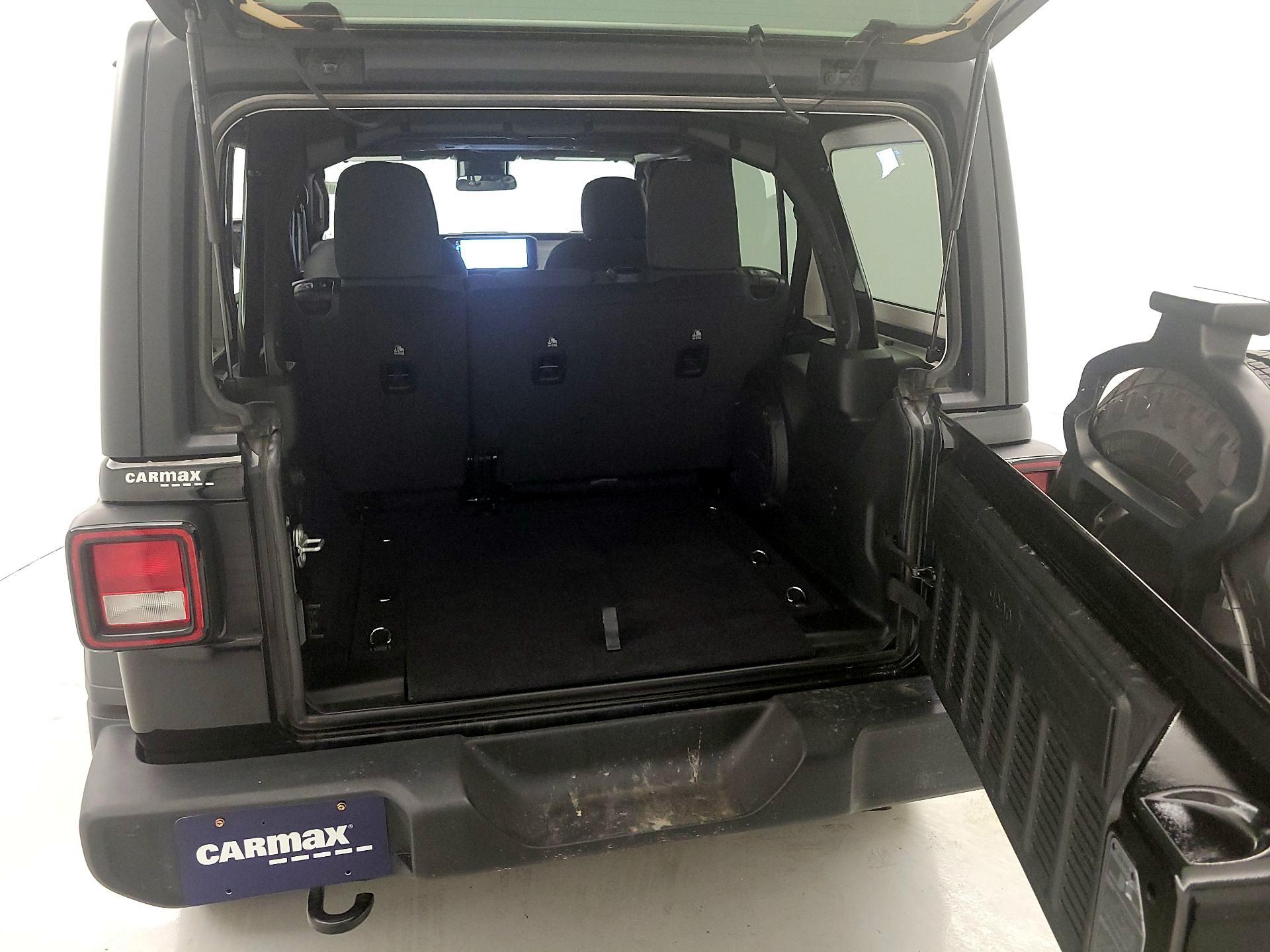 Thumbnail: 2025 Jeep Wrangler - 20