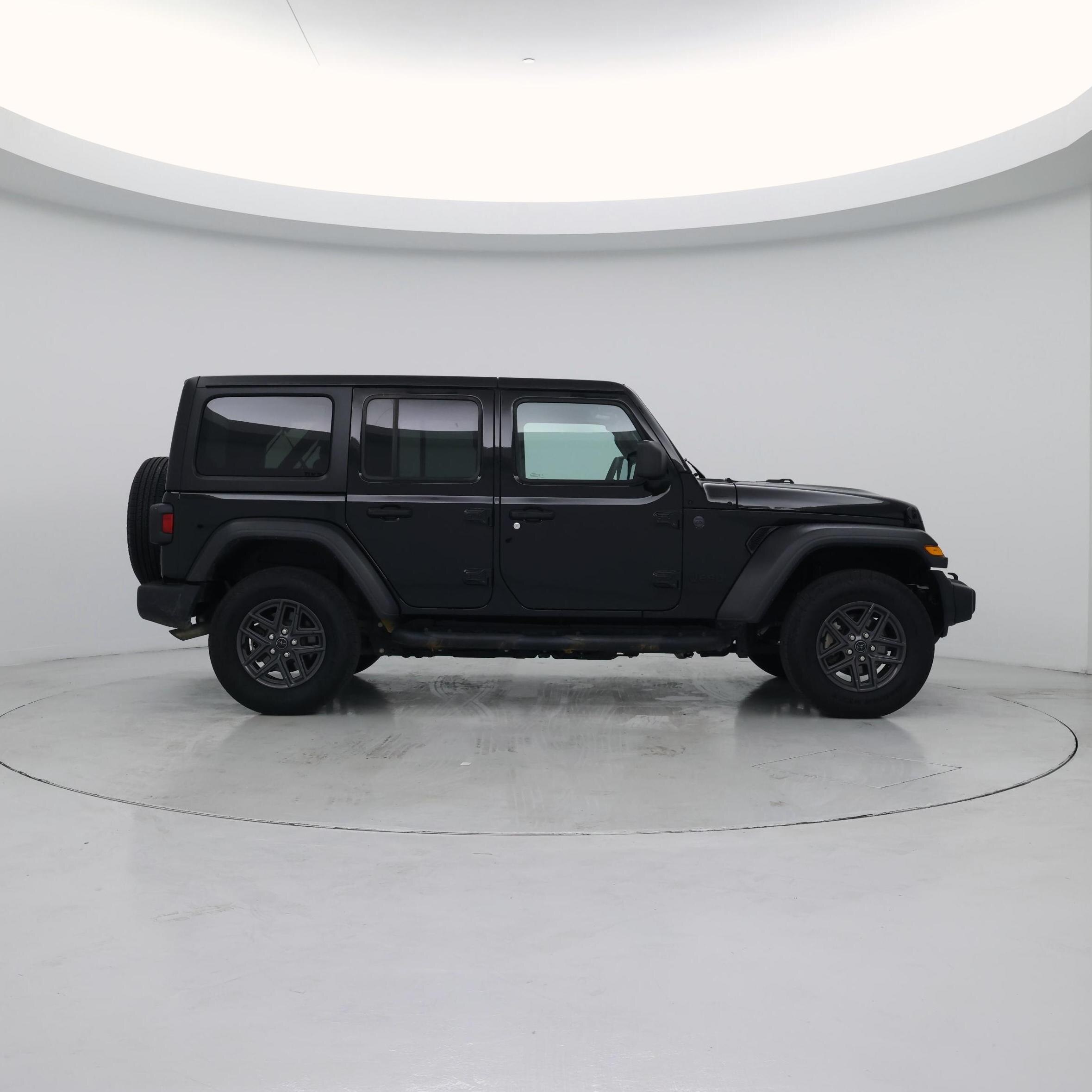 Thumbnail: 2025 Jeep Wrangler - 7