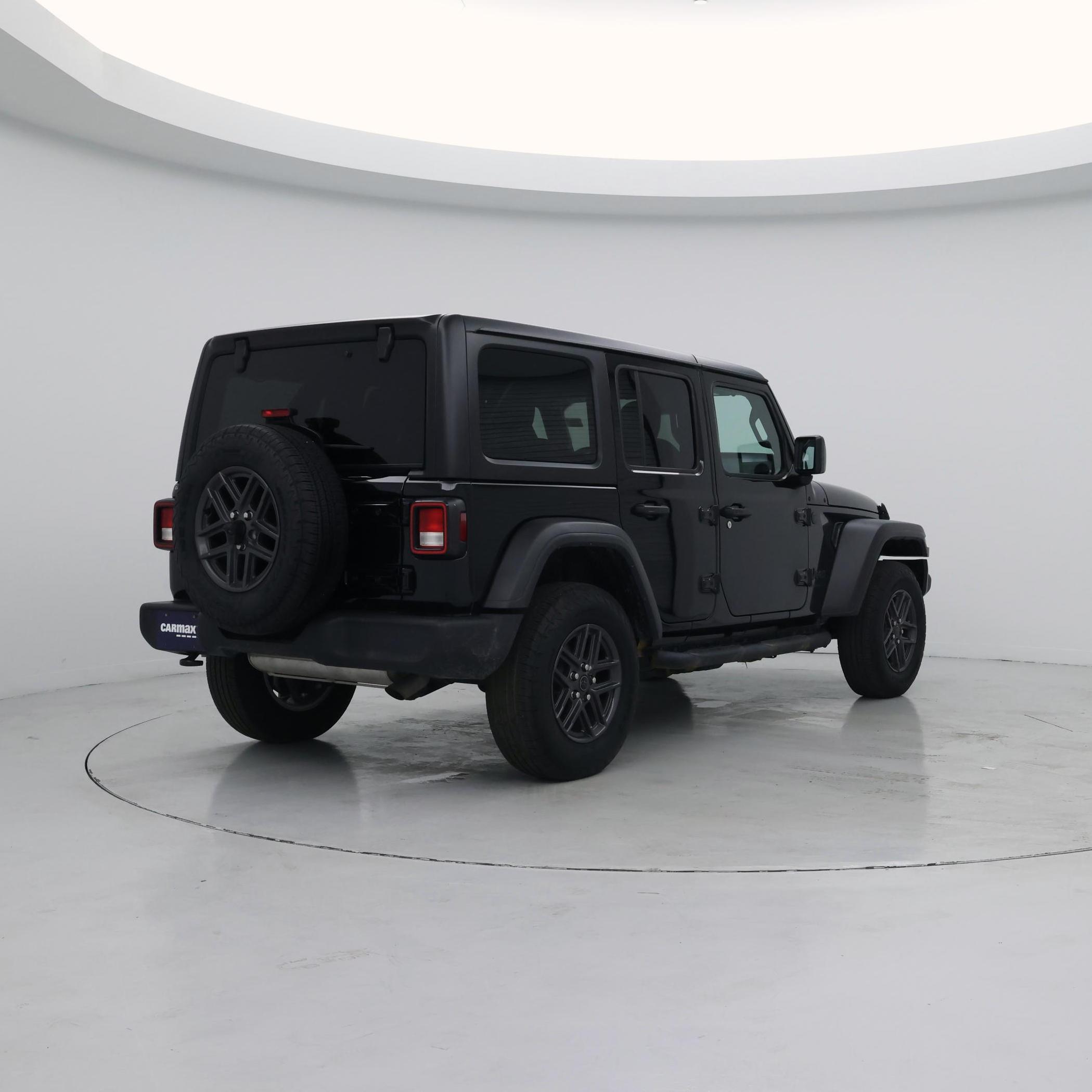 Thumbnail: 2025 Jeep Wrangler - 8