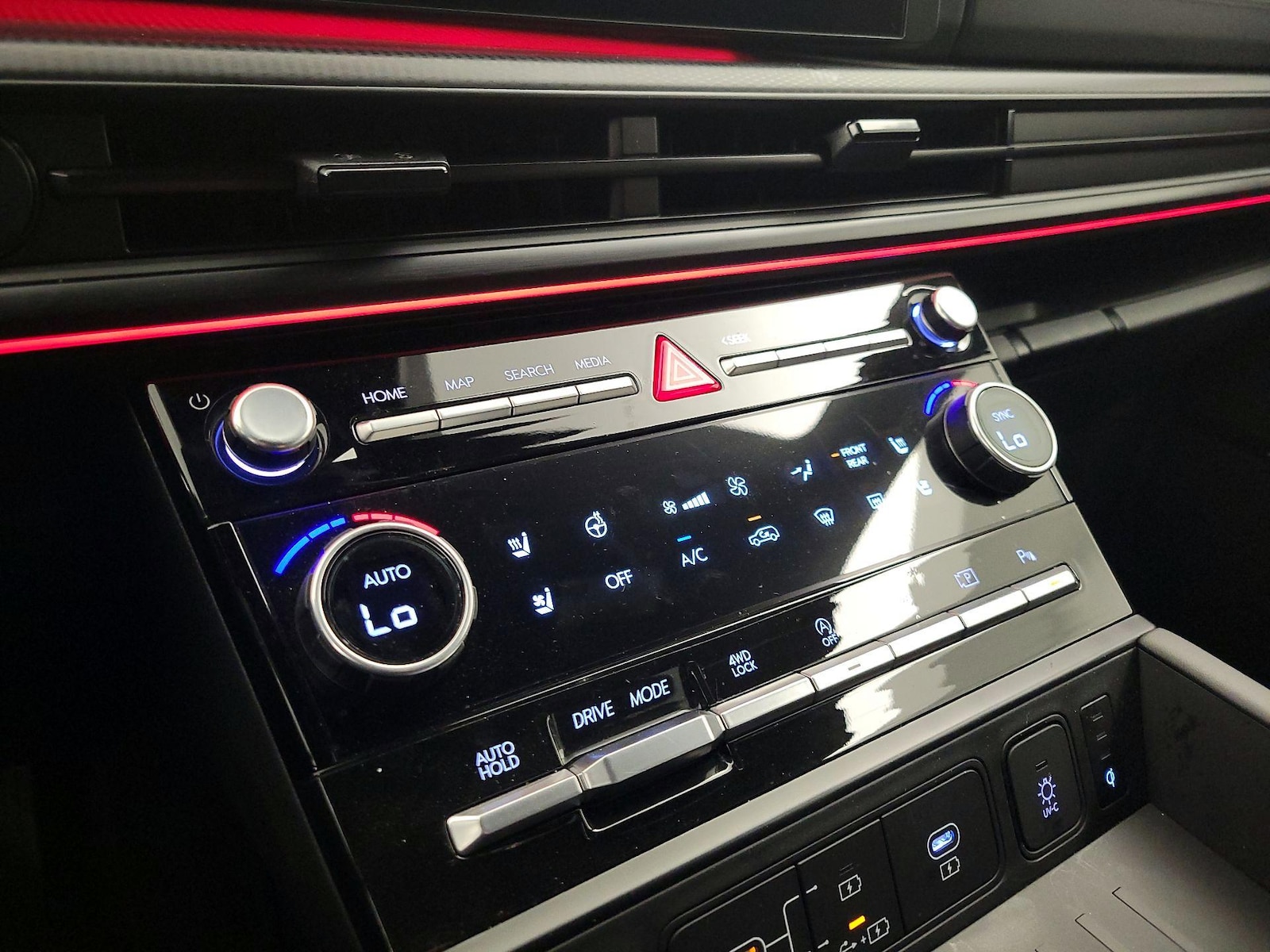 2024 Hyundai Santa Fe Calligraphy - Photo 18