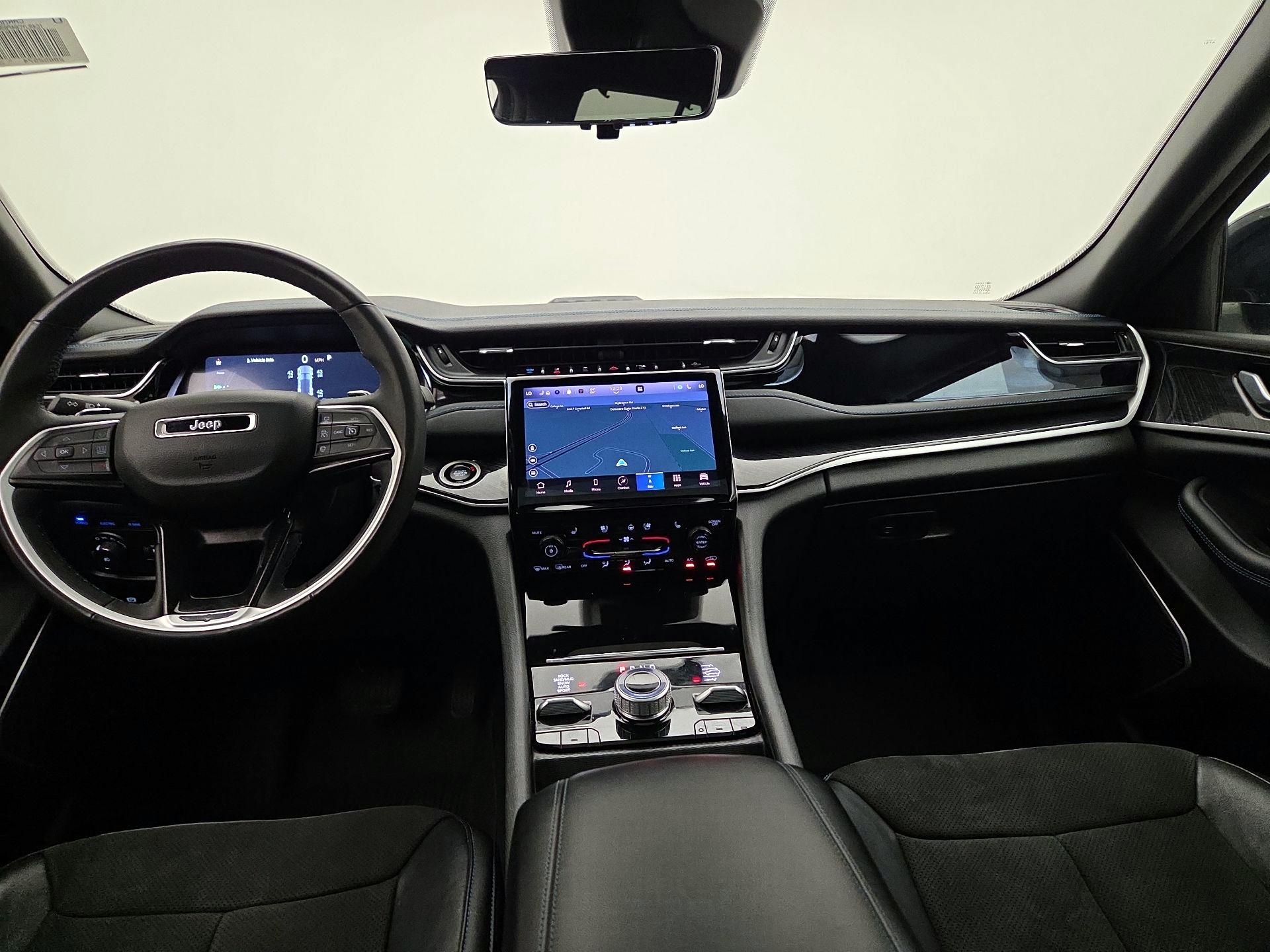 Thumbnail: 2023 Jeep Grand Cherokee - 9