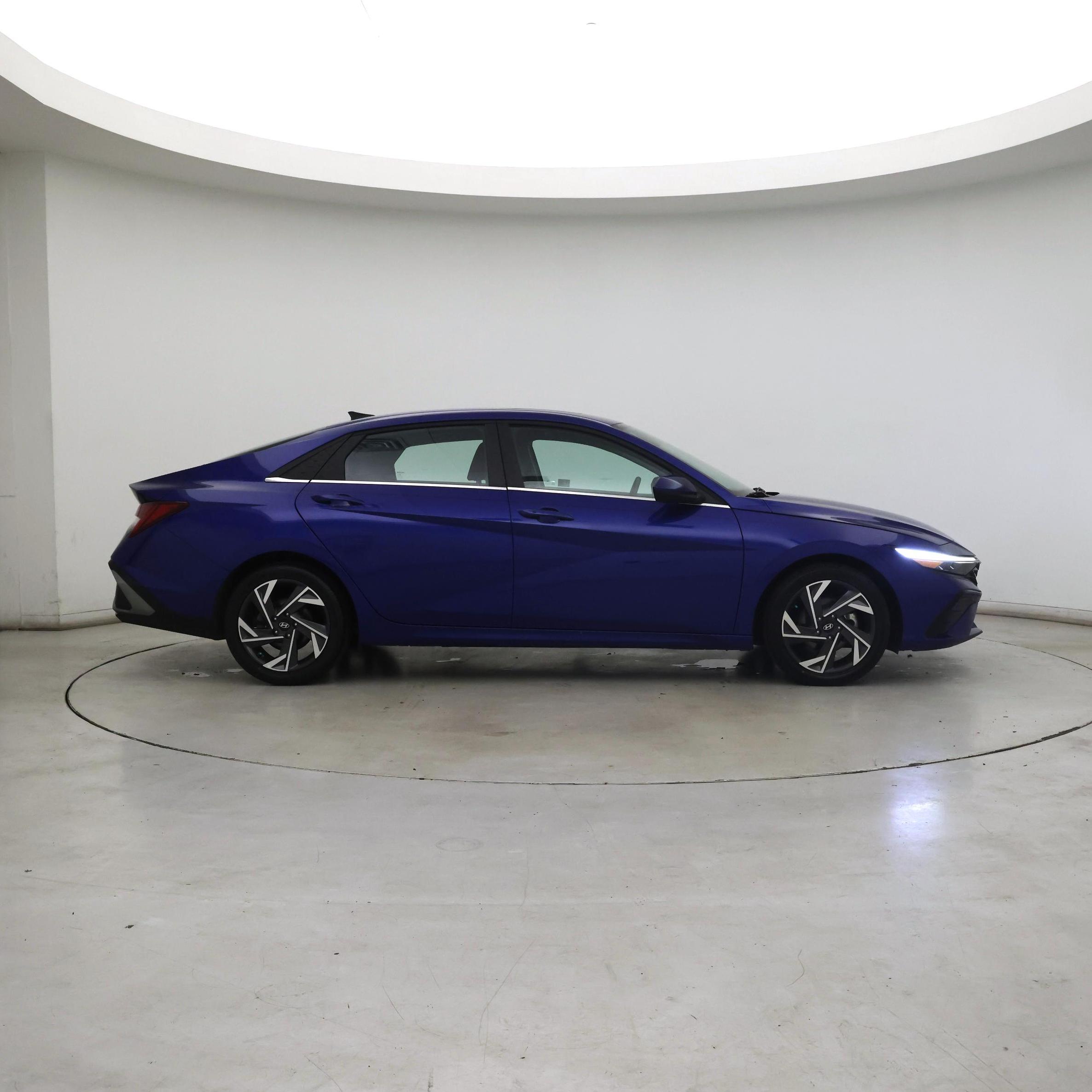 Thumbnail: 2025 Hyundai Elantra - 7