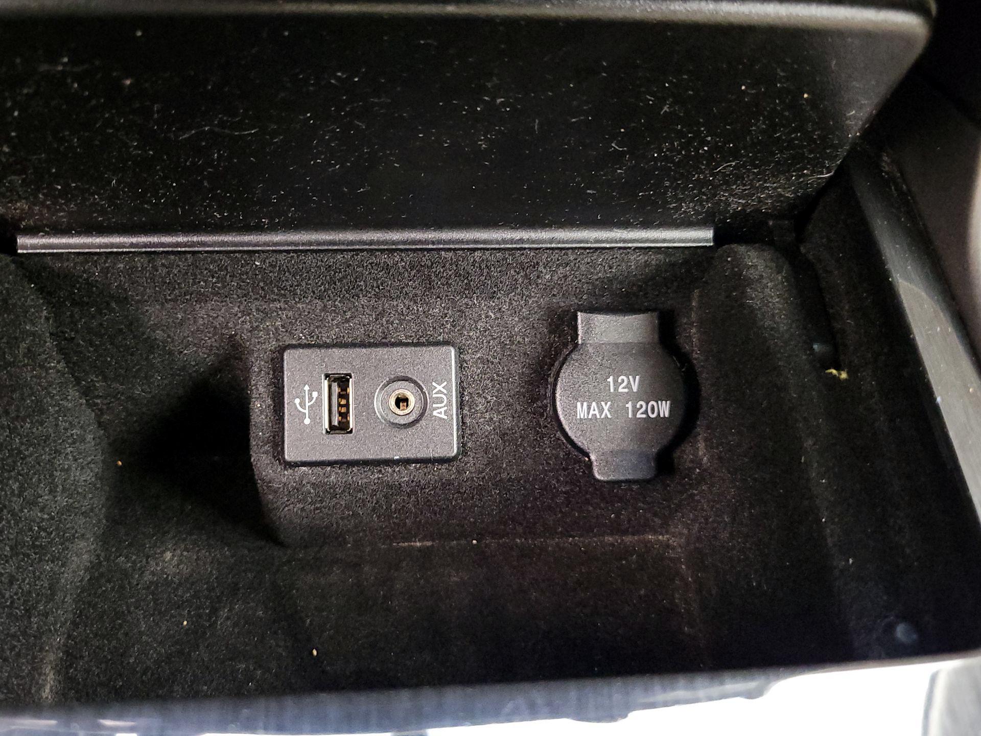 Thumbnail: 2014 Nissan Altima - 19