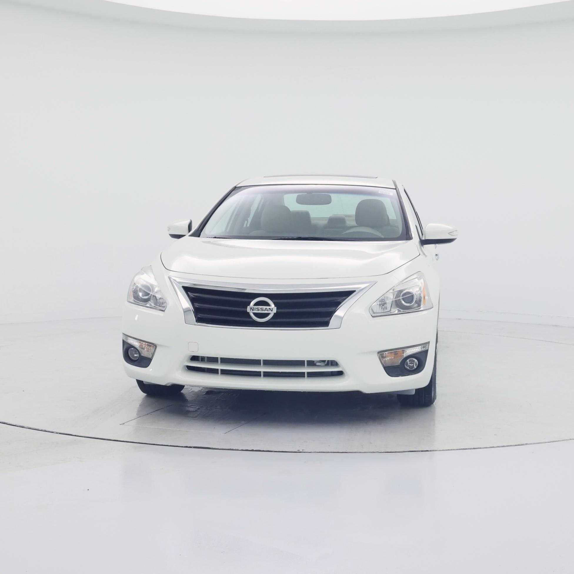 Thumbnail: 2014 Nissan Altima - 5