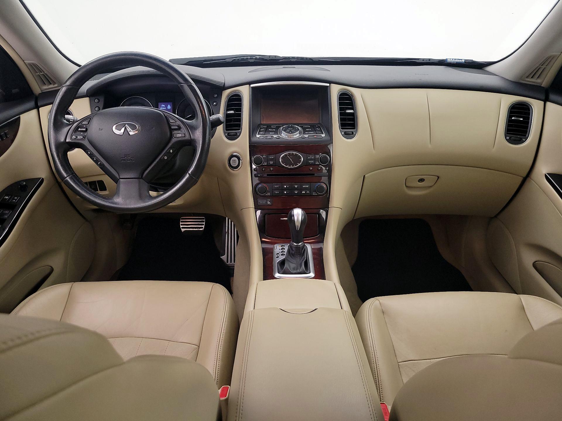 Thumbnail: 2017 INFINITI QX50 - 9