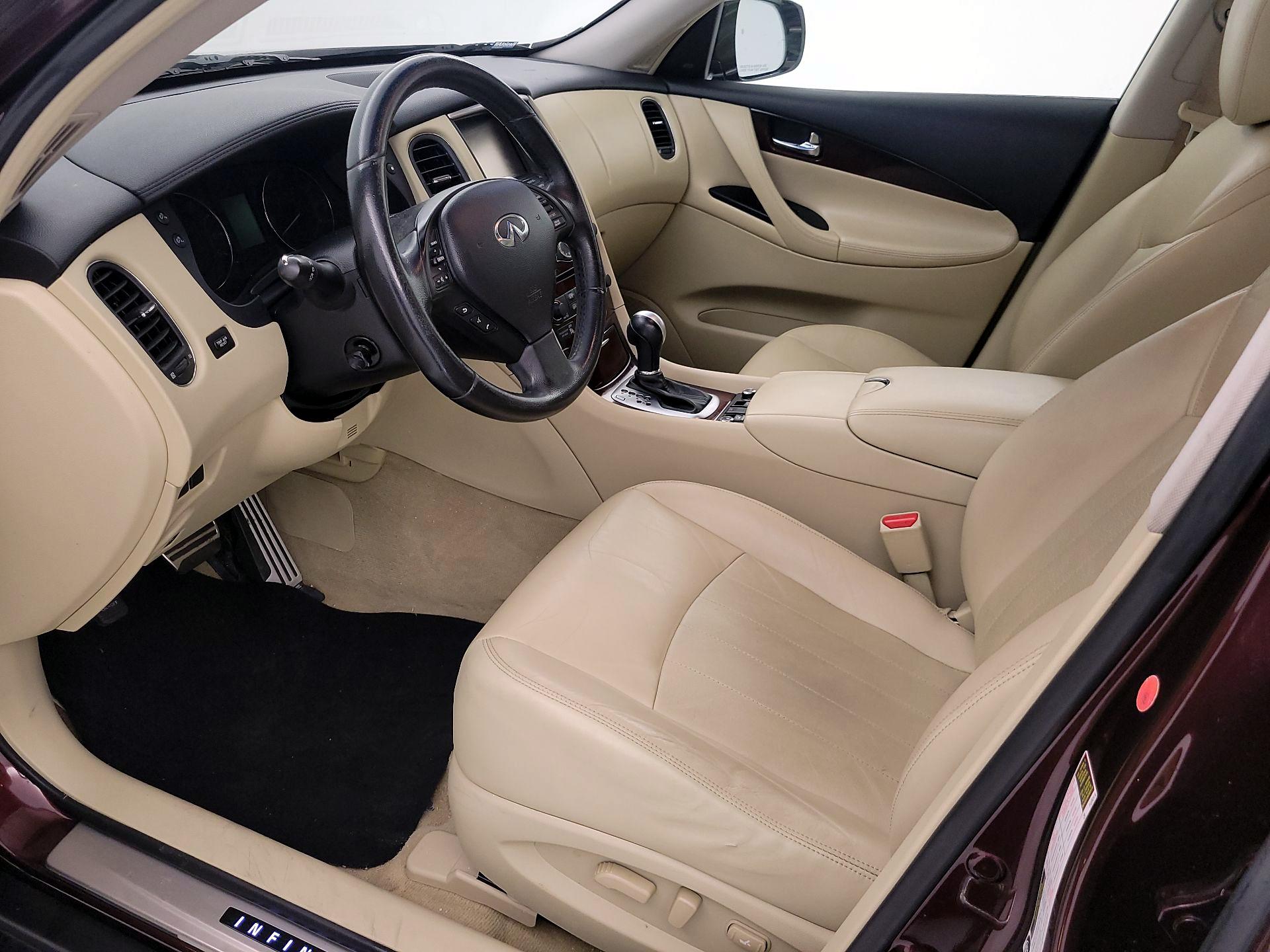 Thumbnail: 2017 INFINITI QX50 - 11
