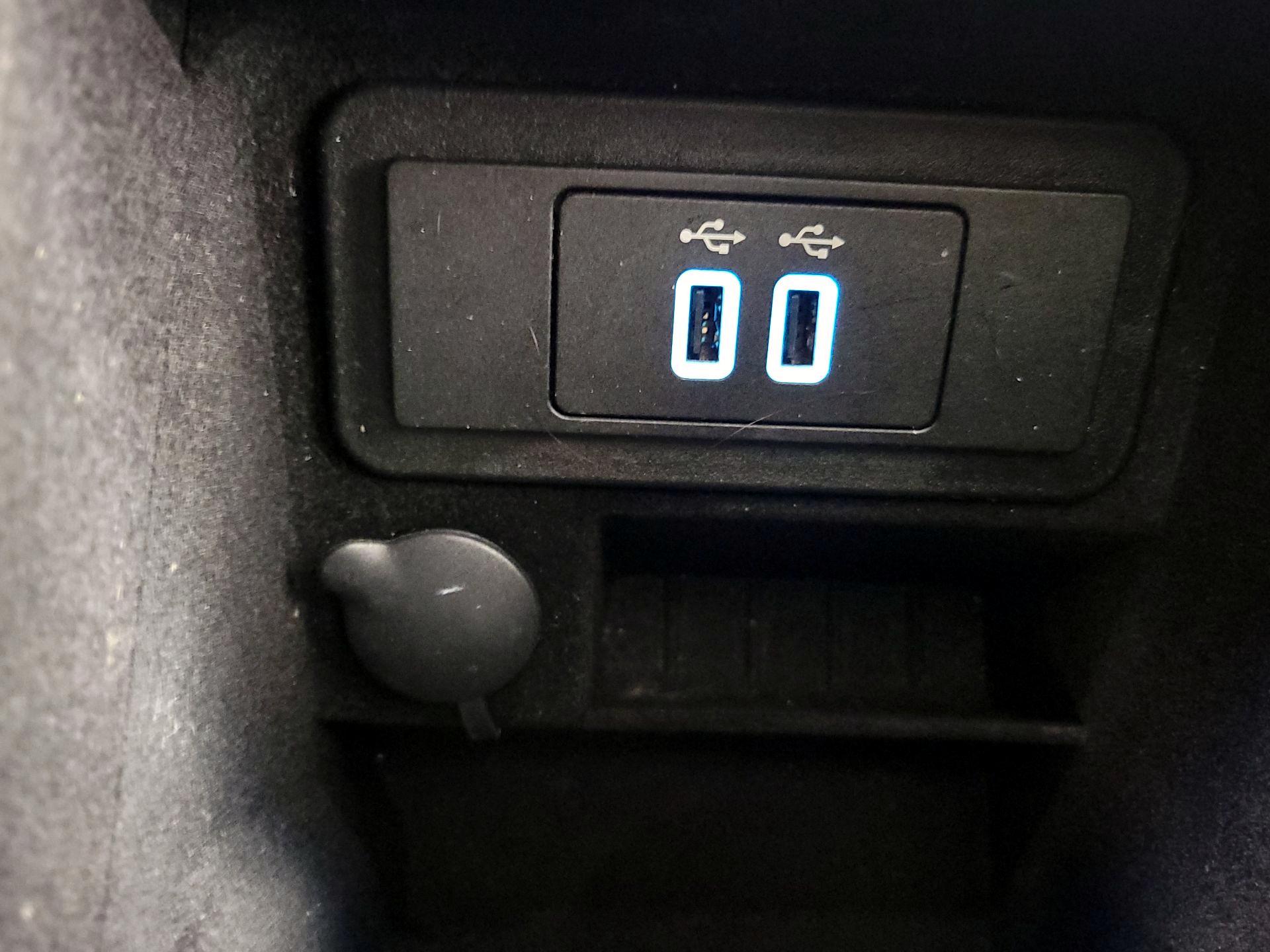 Thumbnail: 2018 Ford Flex - 19