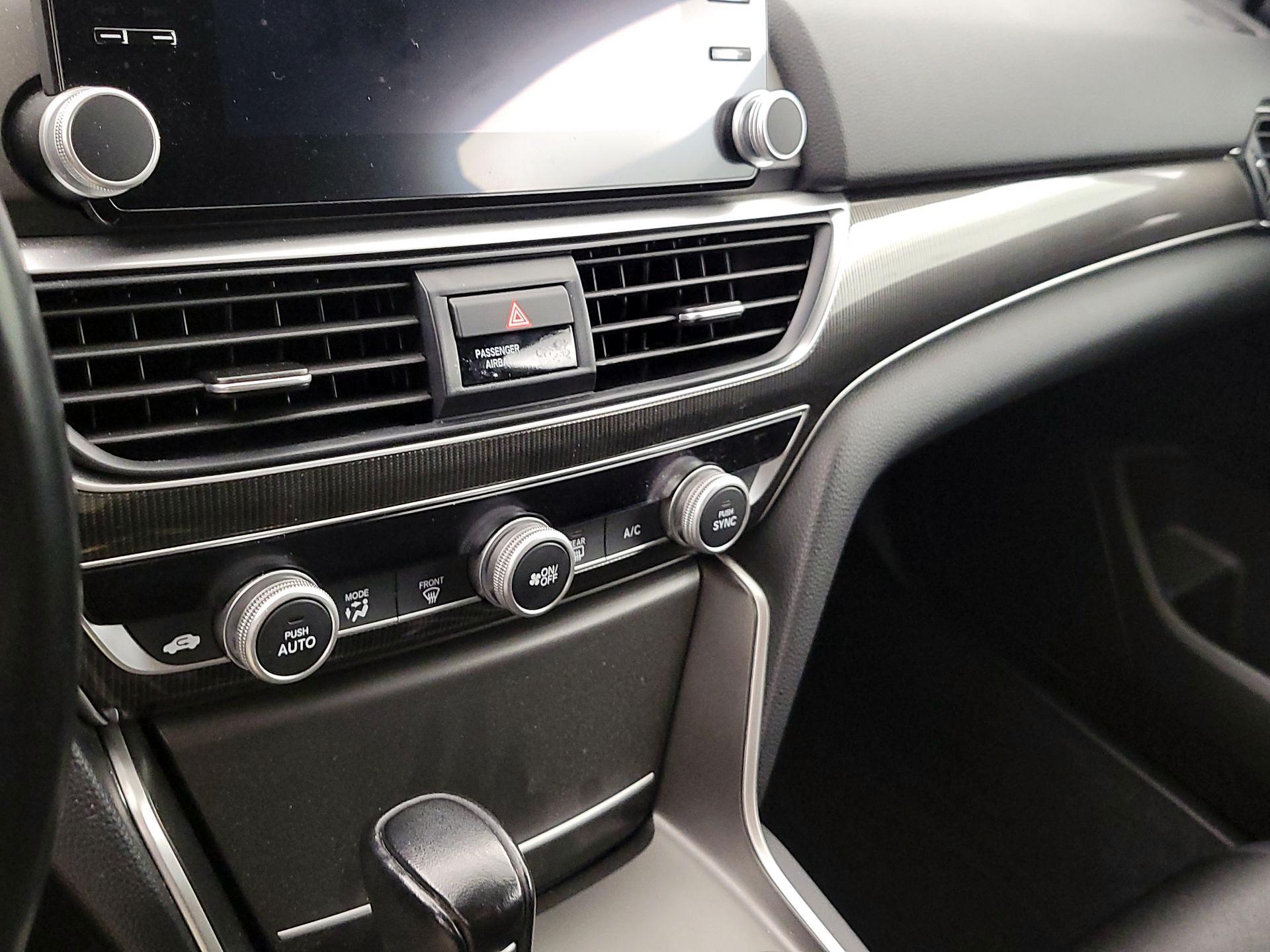 Thumbnail: 2020 Honda Accord - 16