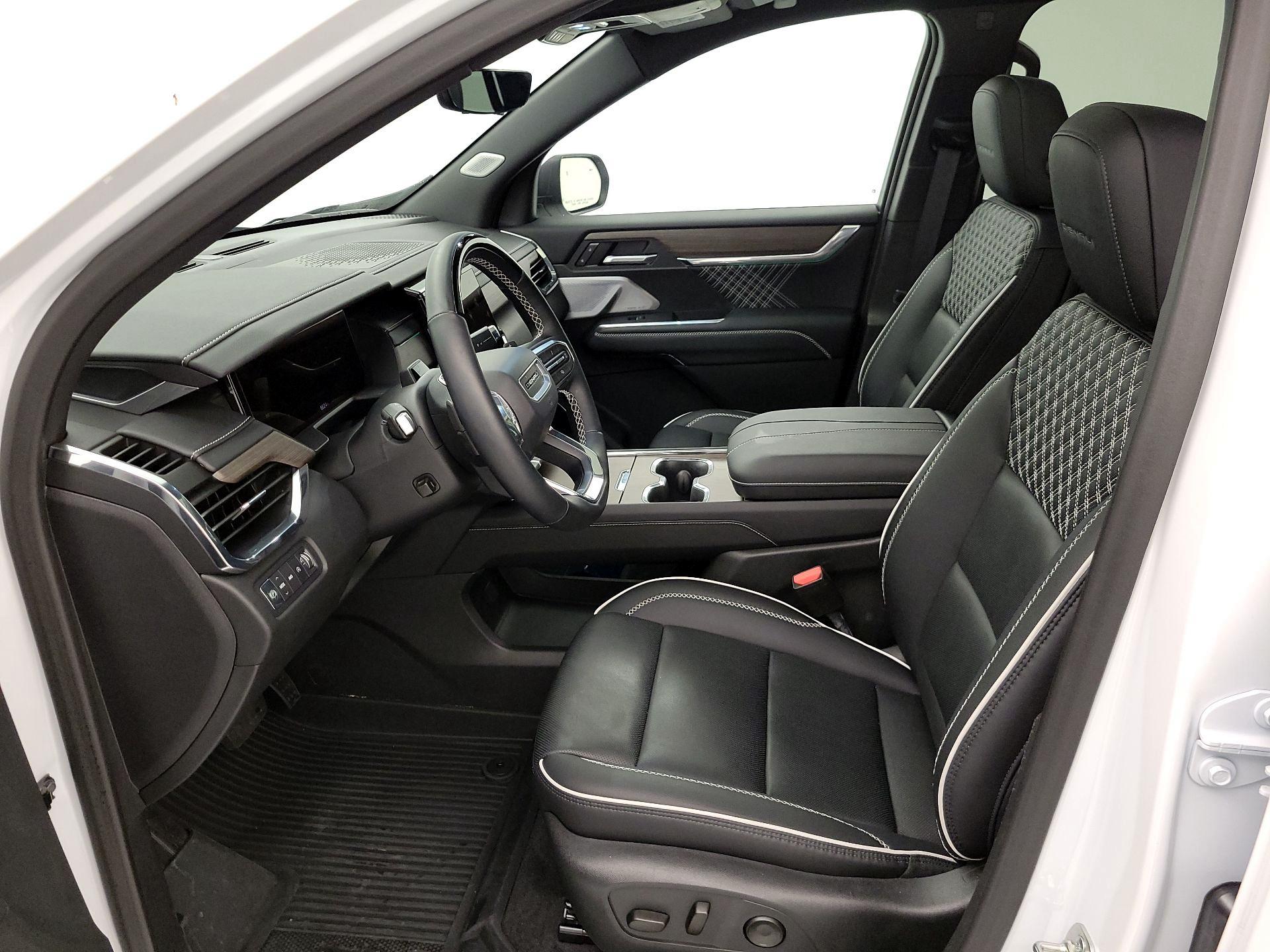 Thumbnail: 2025 GMC Acadia - 11