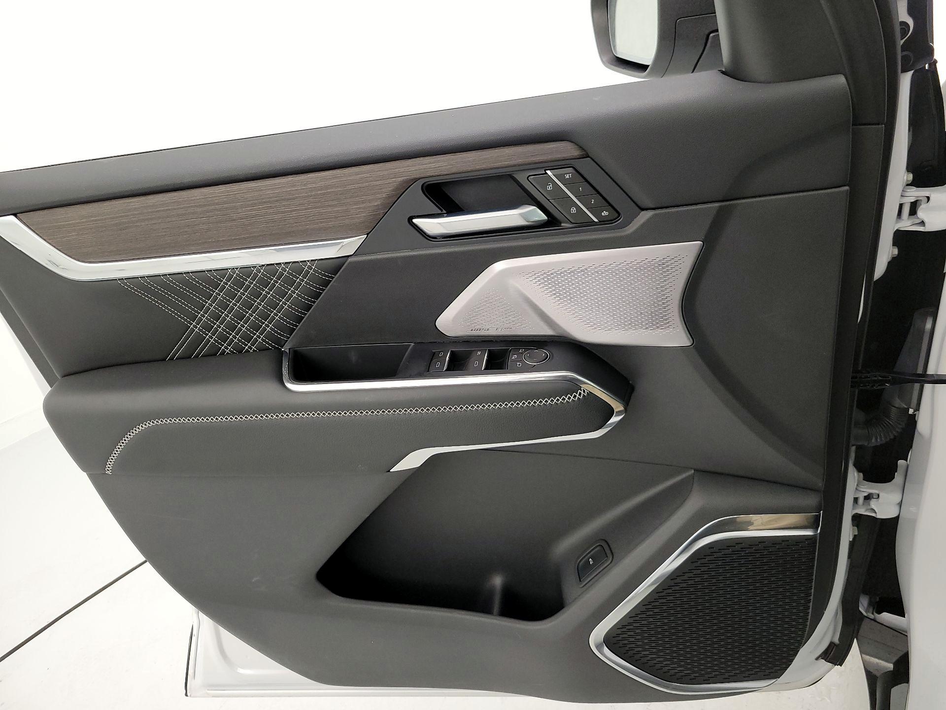 Thumbnail: 2025 GMC Acadia - 12