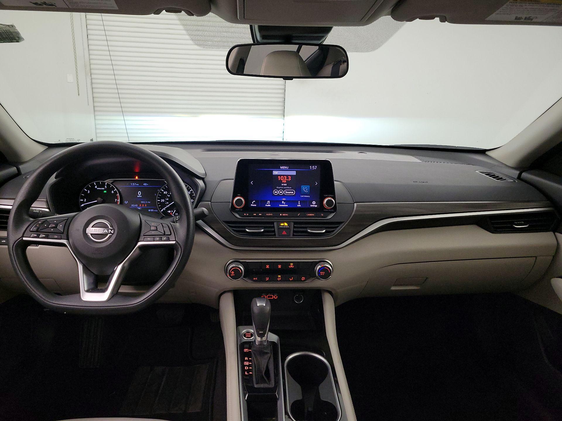 Thumbnail: 2023 Nissan Altima - 9