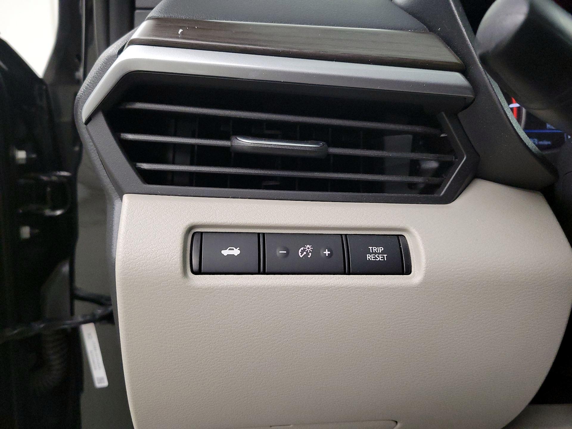 Thumbnail: 2023 Nissan Altima - 13