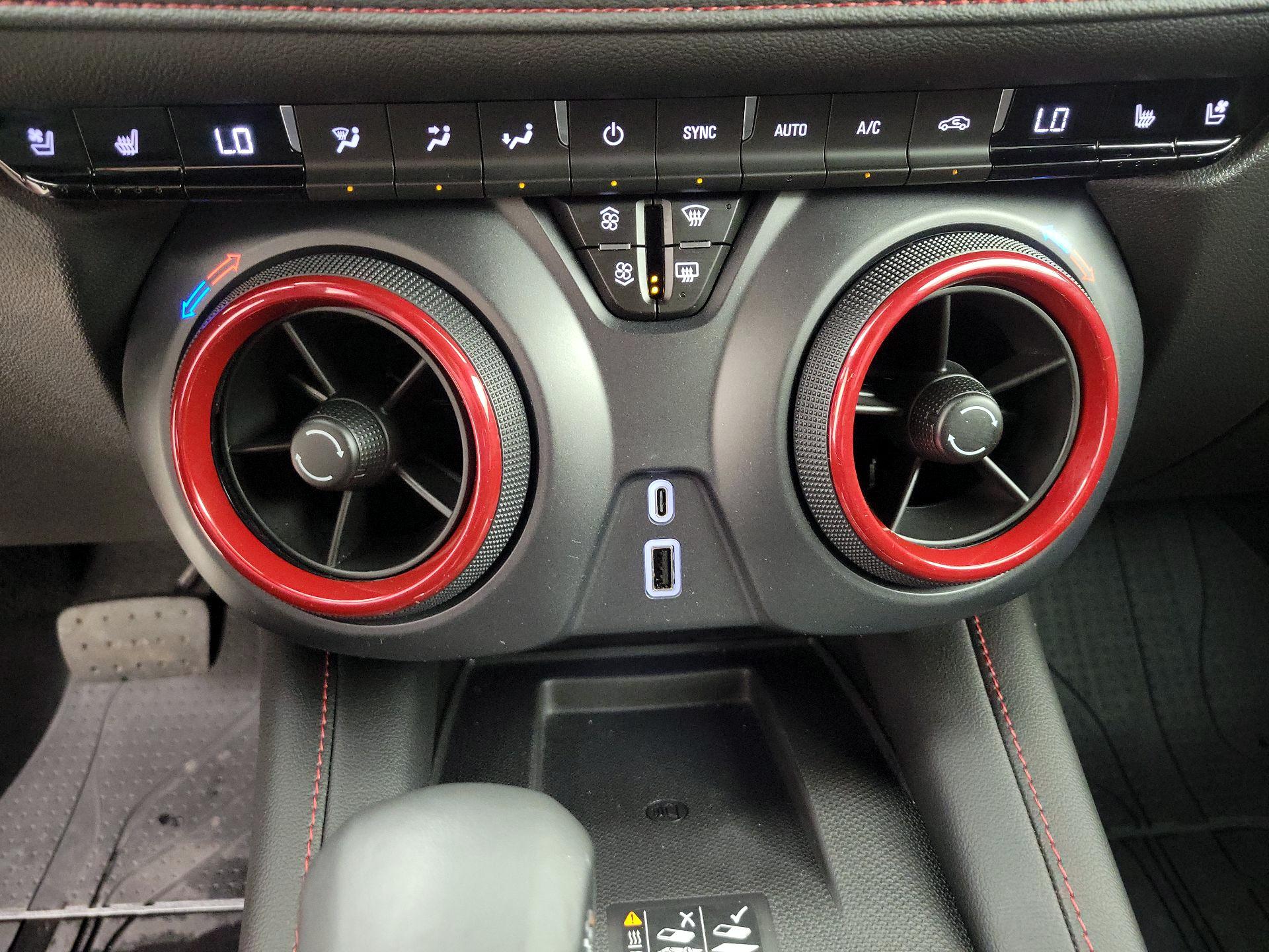 Thumbnail: 2024 Chevrolet Blazer - 17