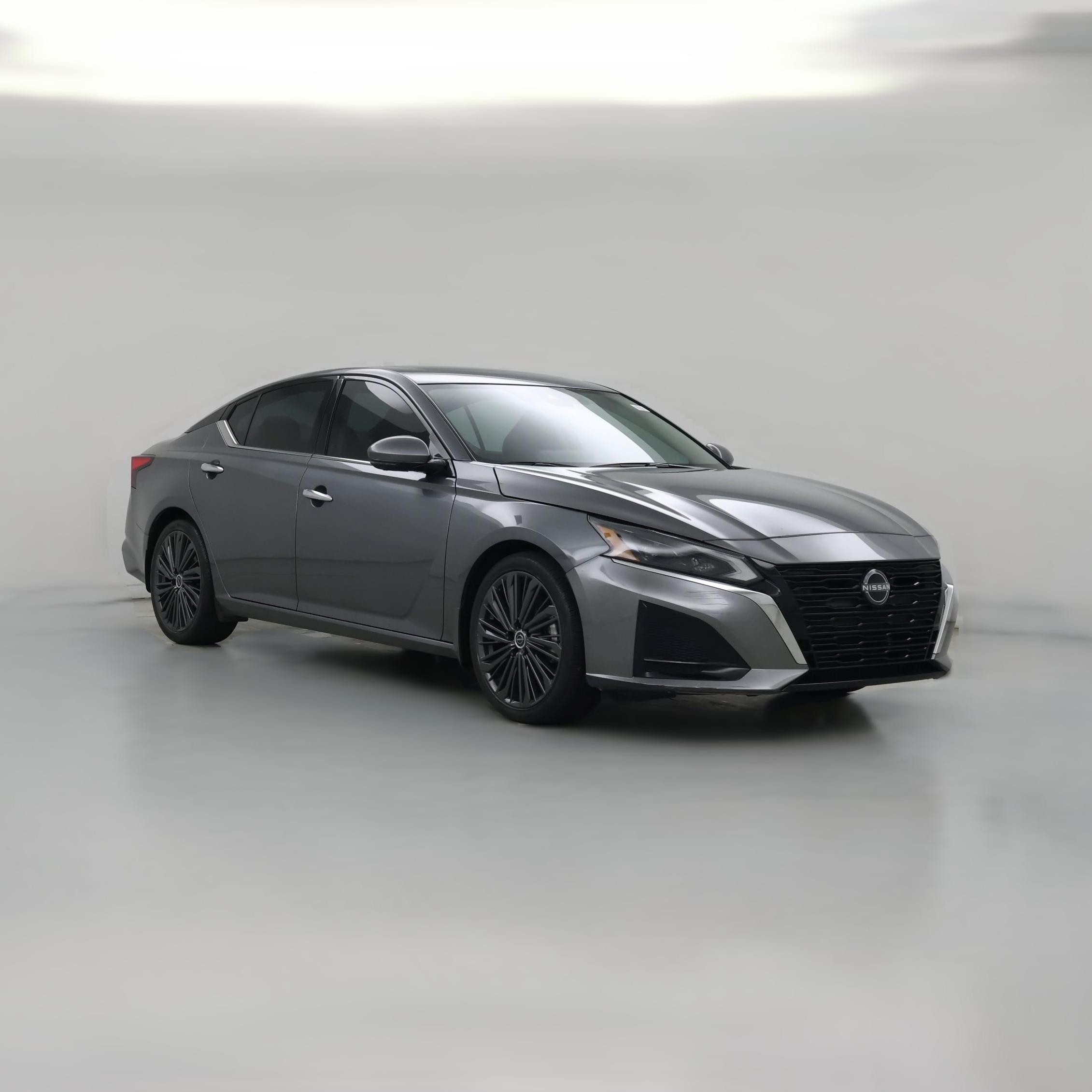 Thumbnail: 2023 Nissan Altima - 1