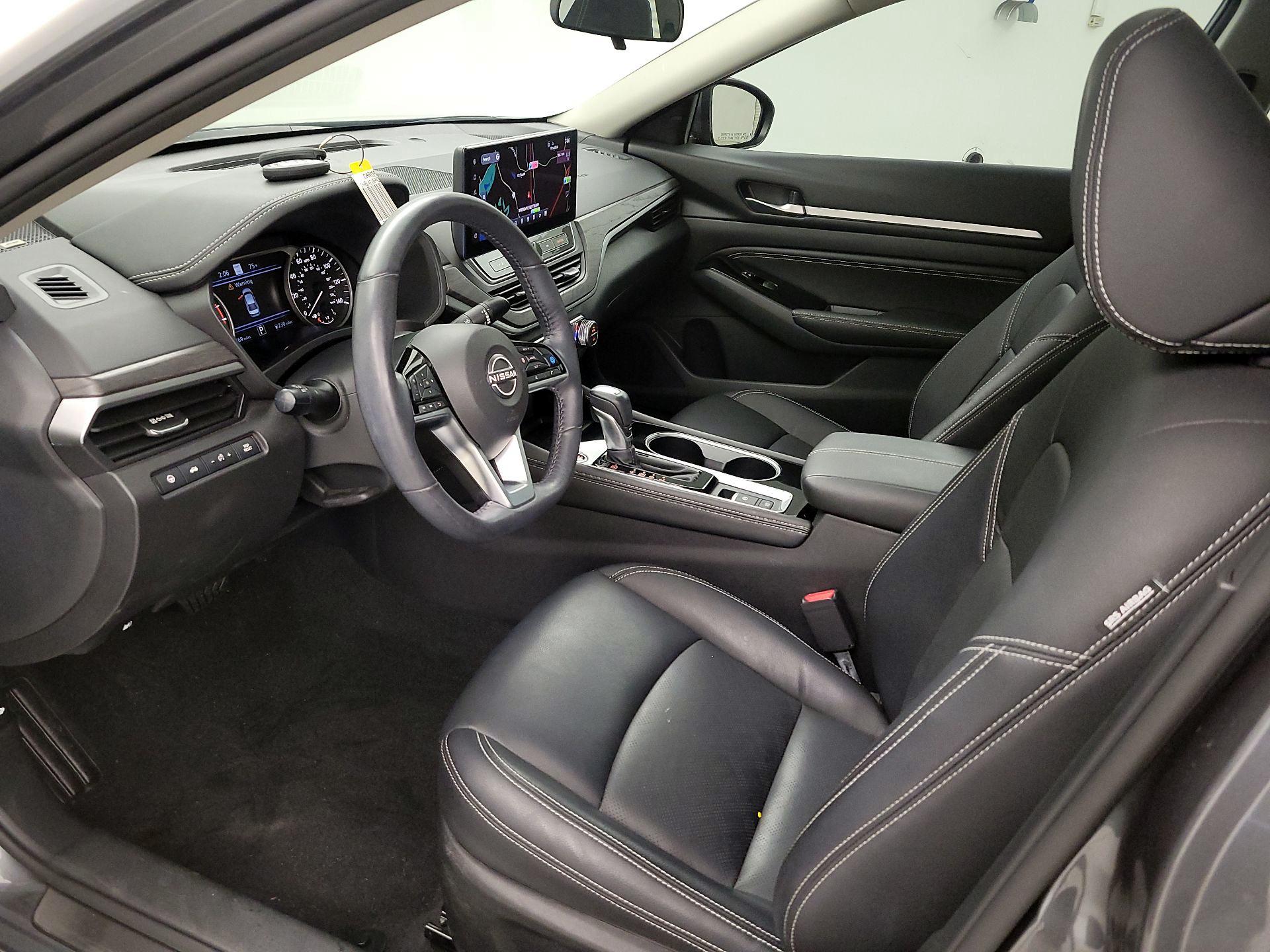 Thumbnail: 2023 Nissan Altima - 11