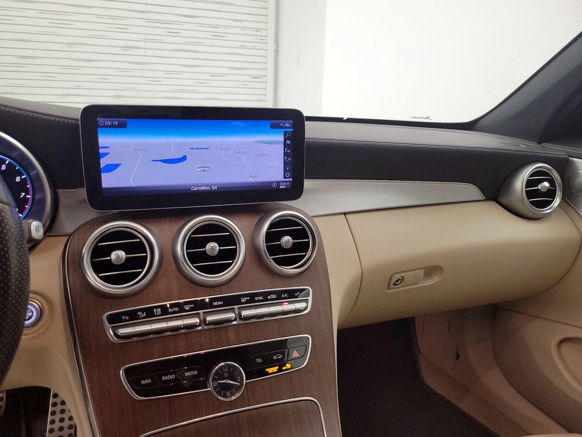 Thumbnail: 2020 Mercedes-Benz C-Class - 9