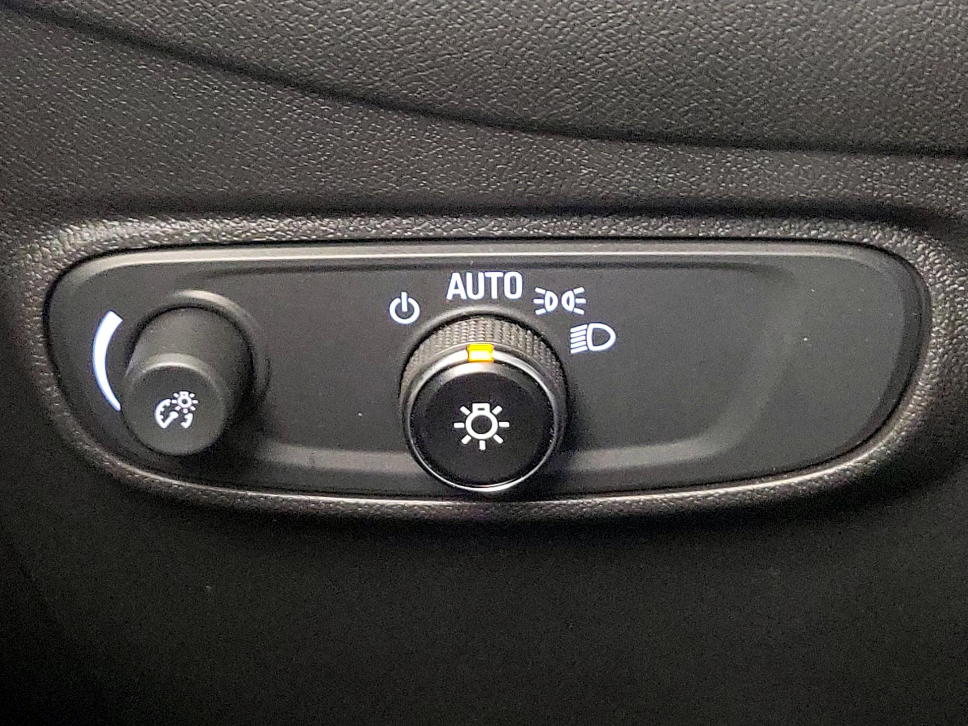 Thumbnail: 2024 Chevrolet Equinox - 13