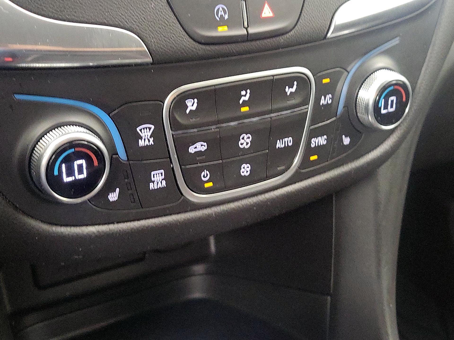 Thumbnail: 2024 Chevrolet Equinox - 16