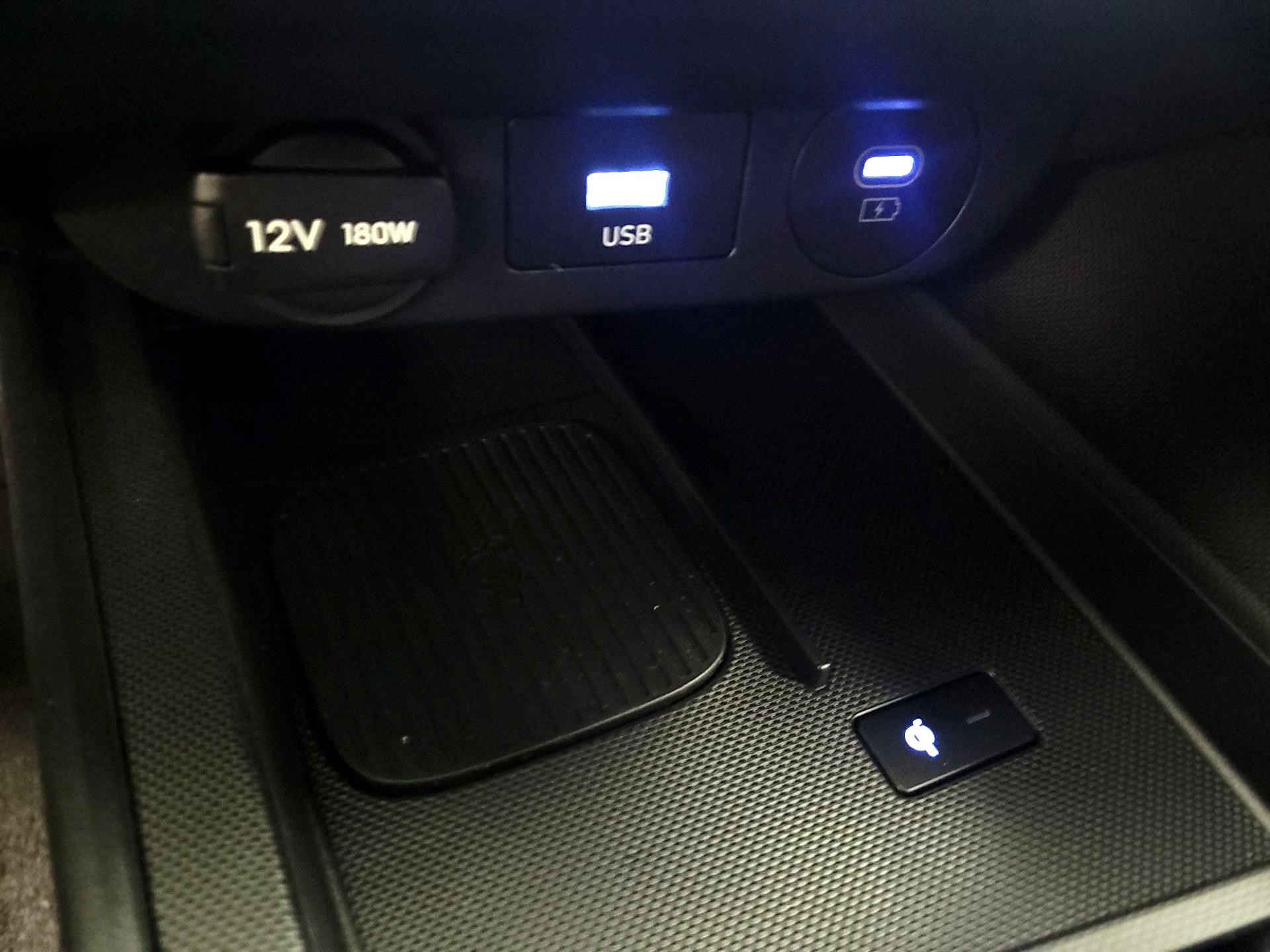 Thumbnail: 2025 Hyundai Elantra - 18