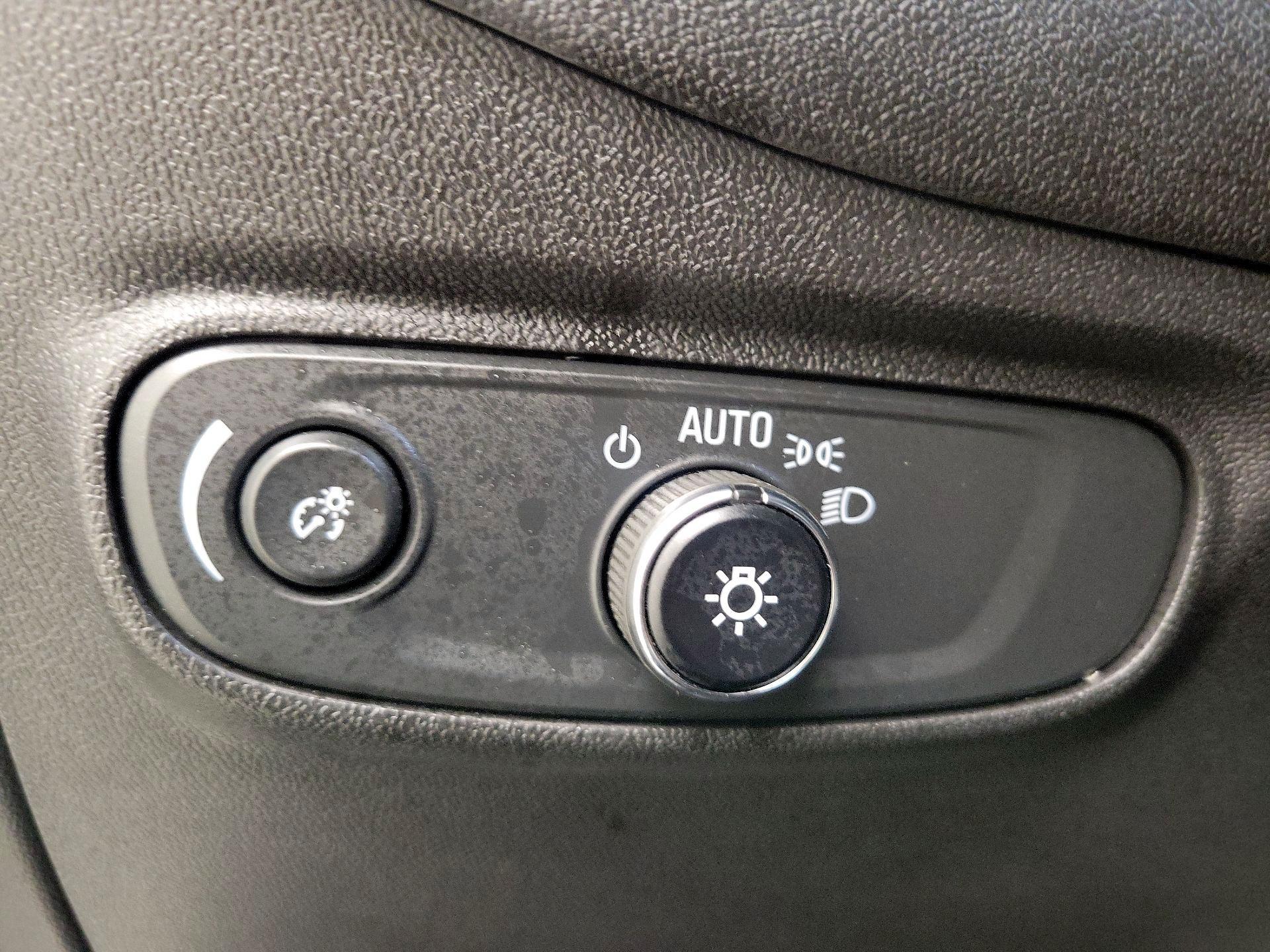 Thumbnail: 2024 Chevrolet Equinox - 13