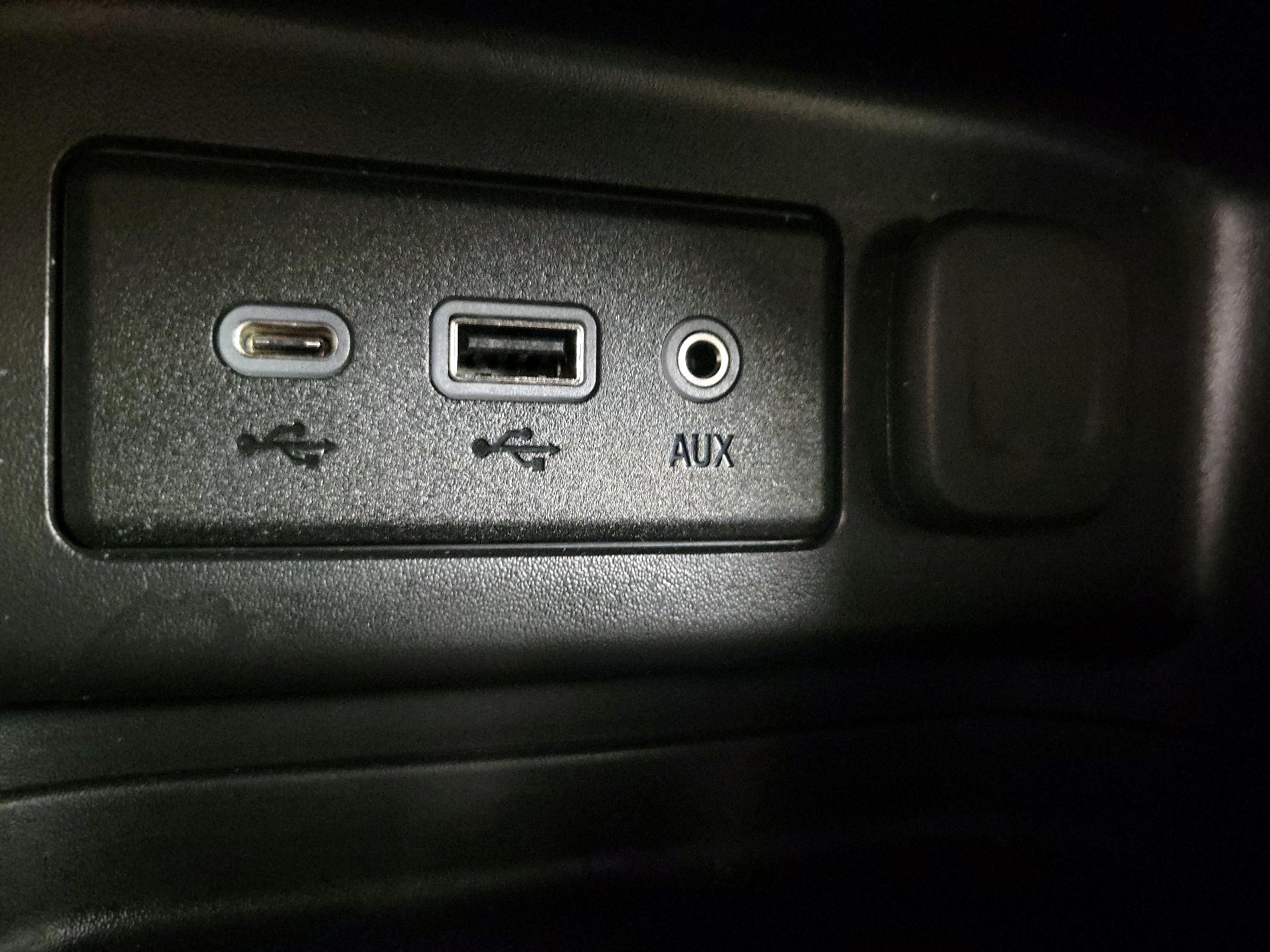 Thumbnail: 2024 Chevrolet Equinox - 18