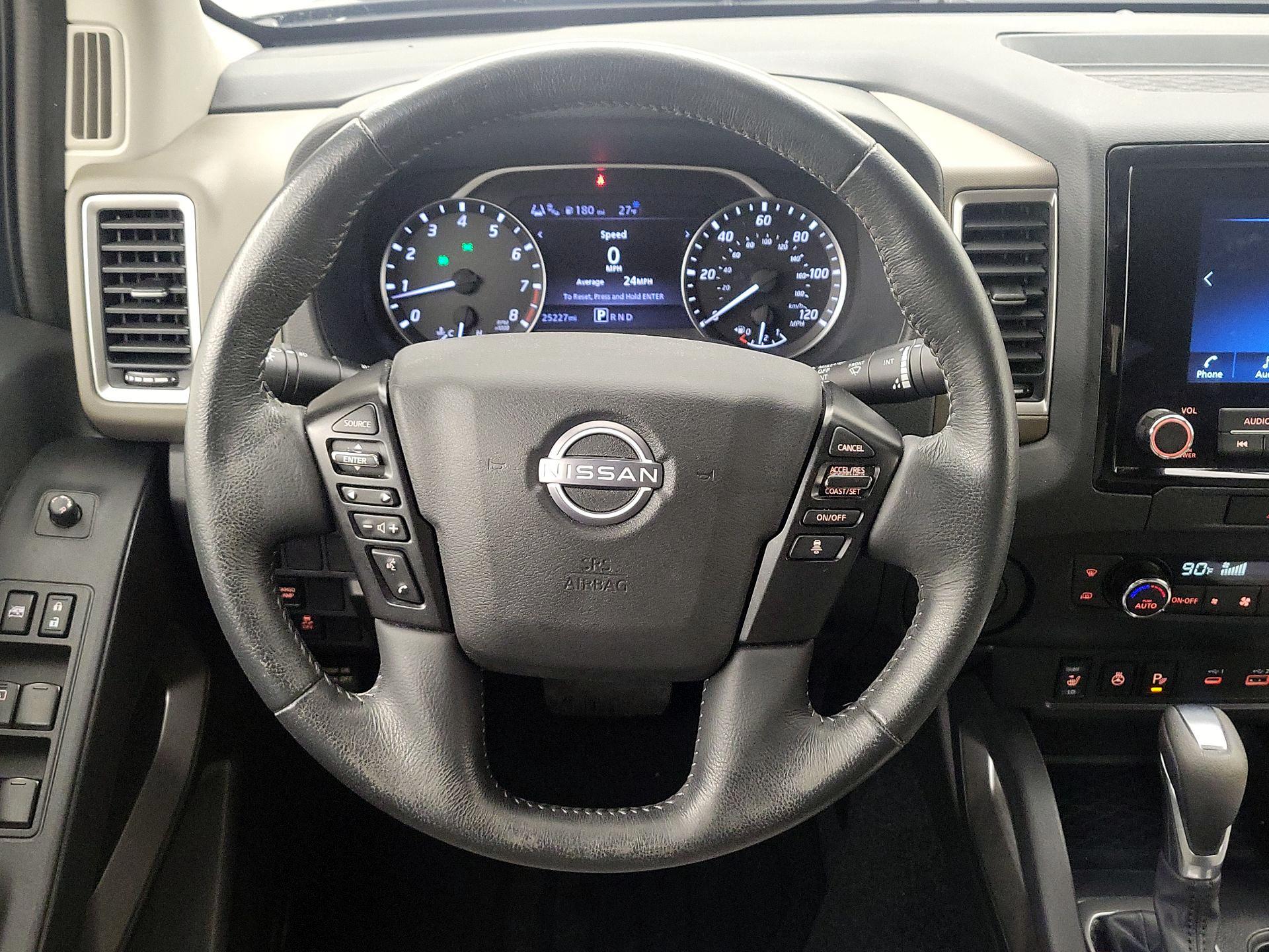 Thumbnail: 2022 Nissan Frontier - 10