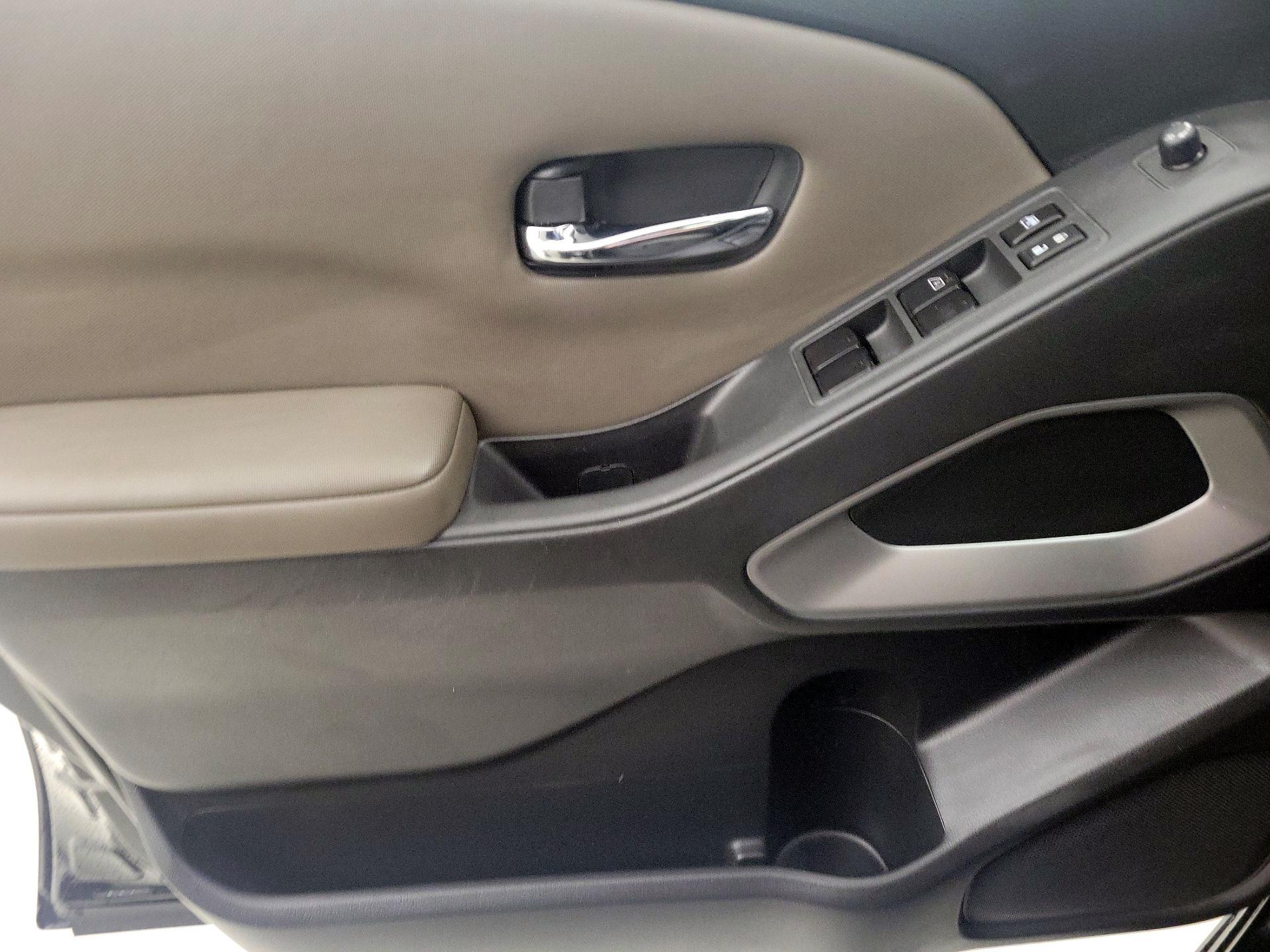 Thumbnail: 2022 Nissan Frontier - 12