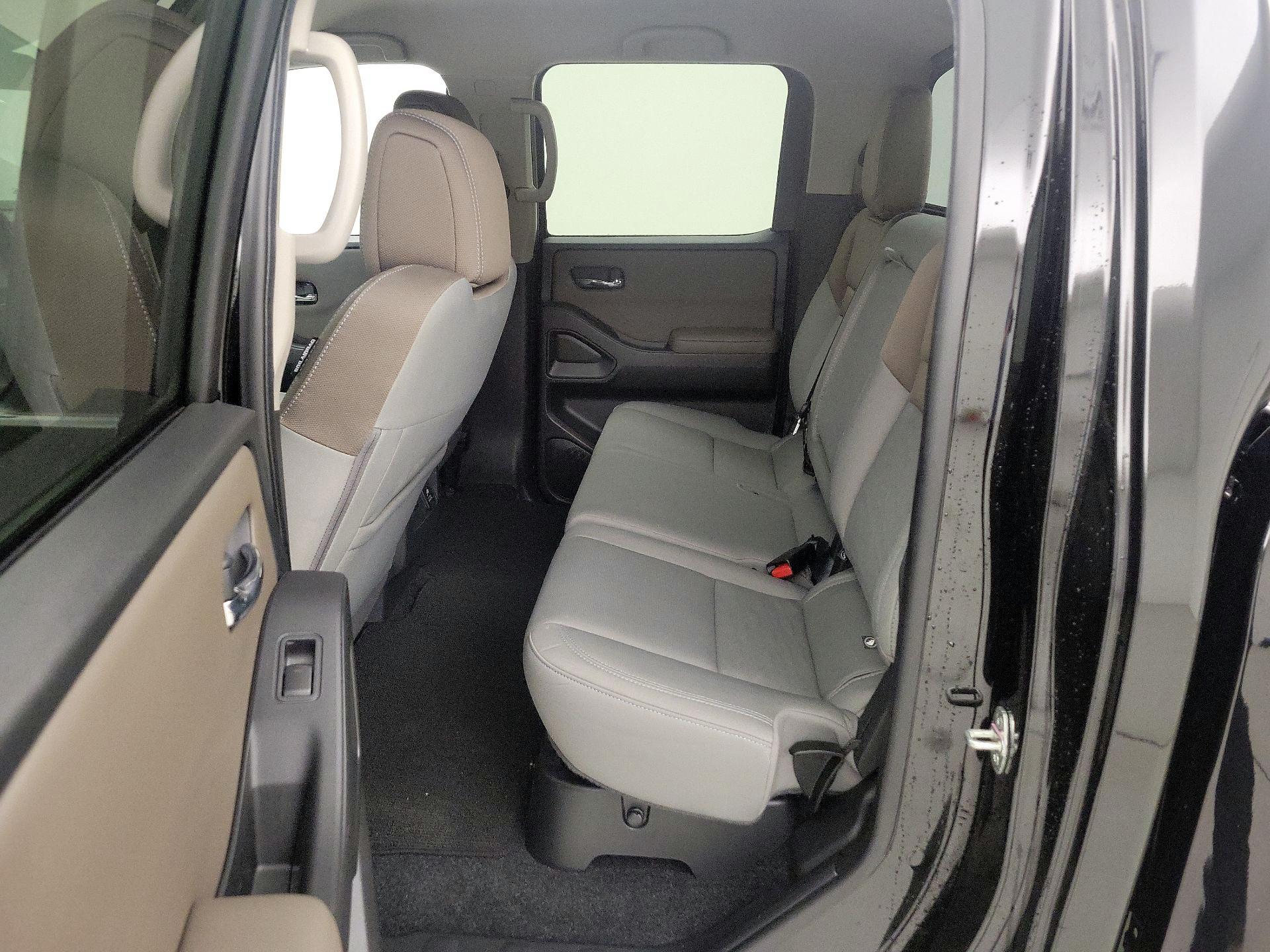 Thumbnail: 2022 Nissan Frontier - 19