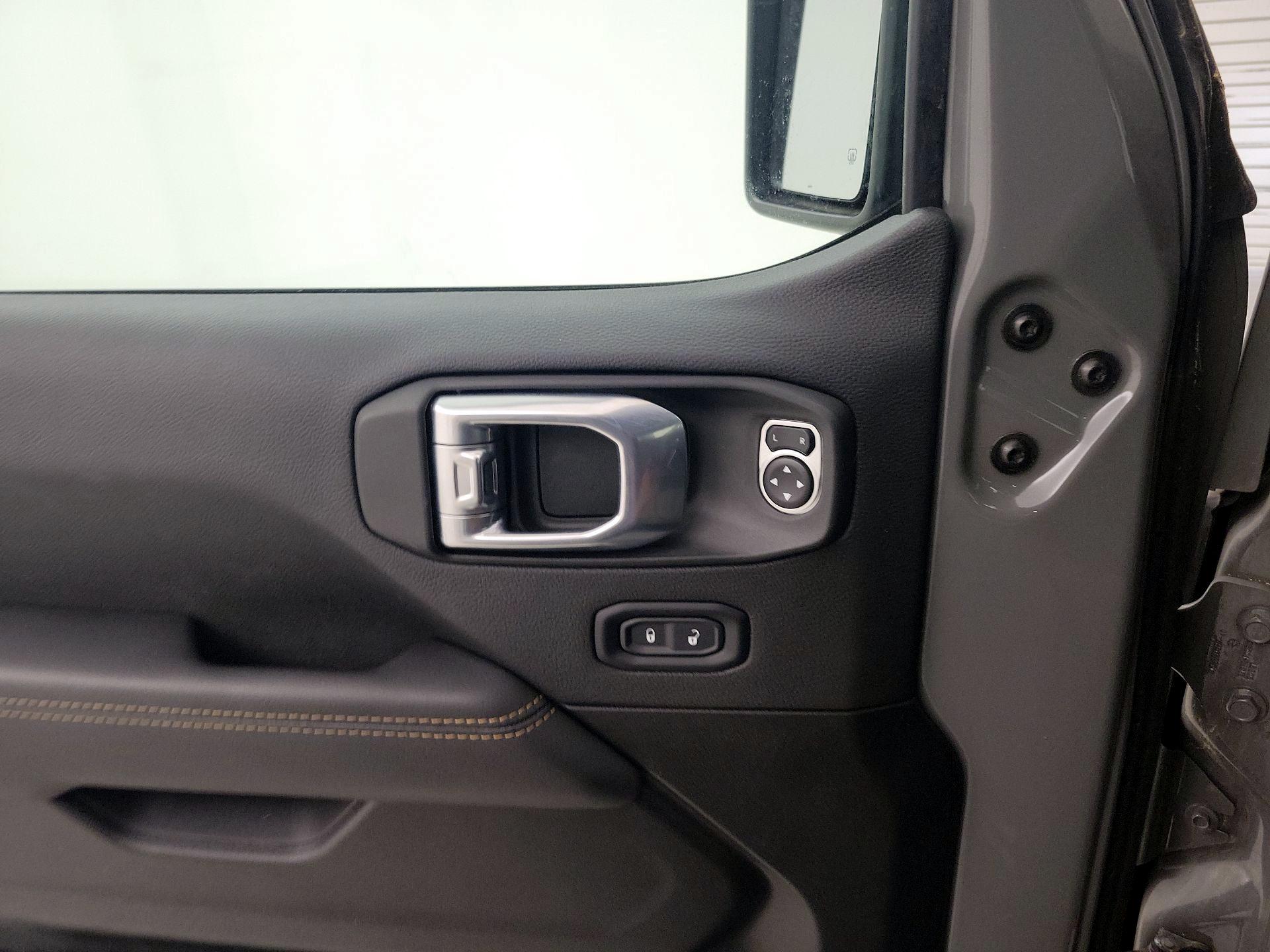 Thumbnail: 2022 Jeep Gladiator - 12