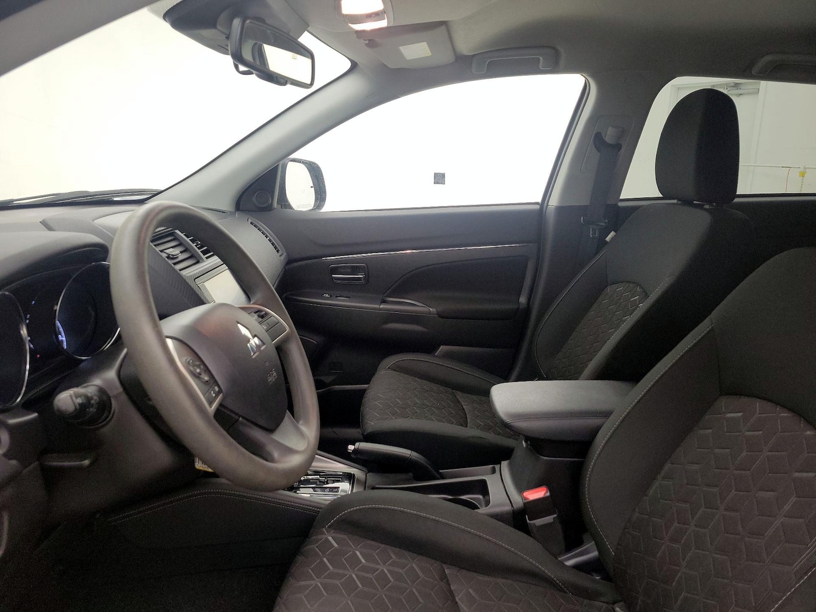 2024 Mitsubishi Outlander Sport ES - Photo 12