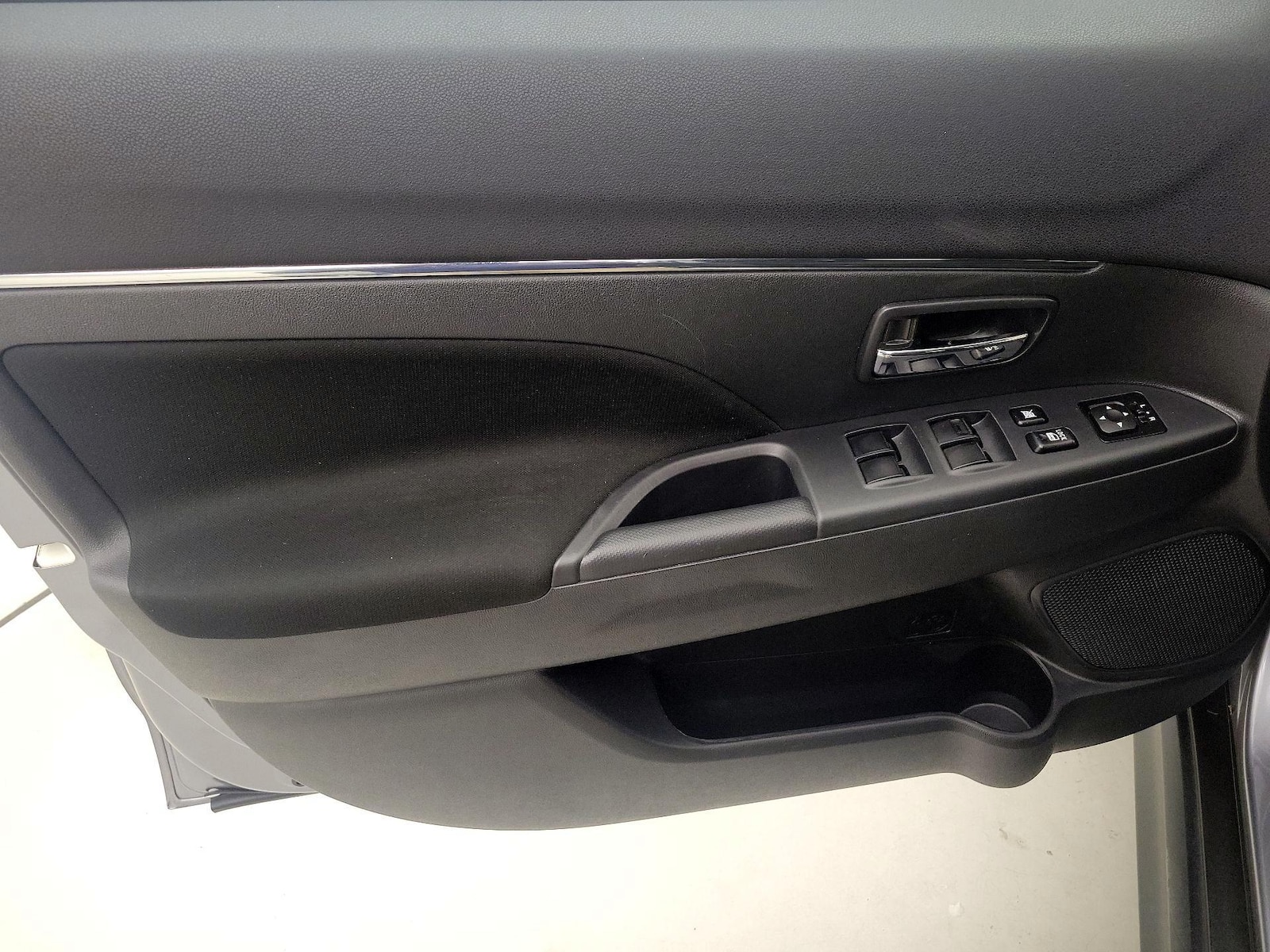 2024 Mitsubishi Outlander Sport ES - Photo 13