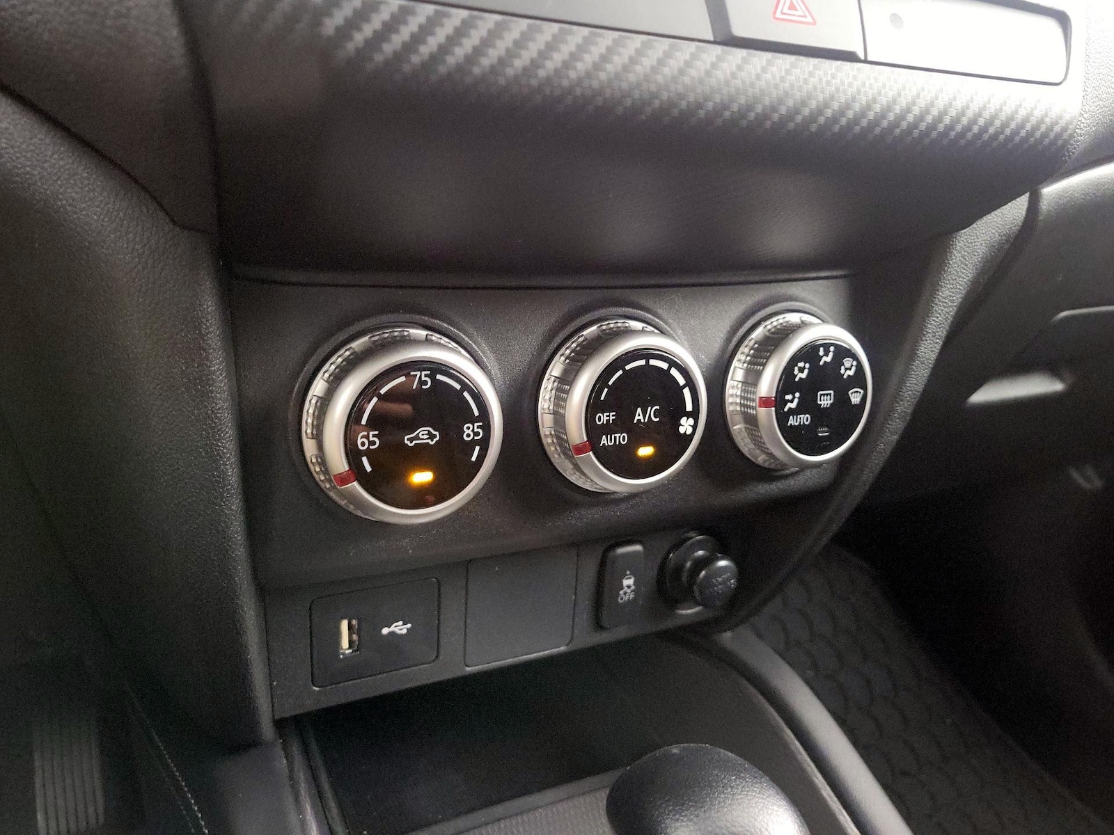 2024 Mitsubishi Outlander Sport ES - Photo 17
