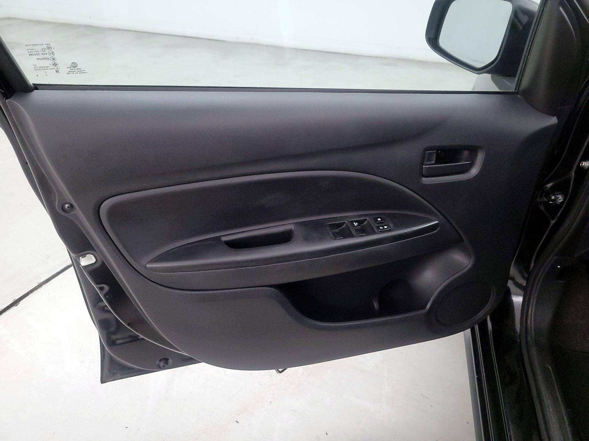 Thumbnail: 2023 Mitsubishi Mirage G4 - 12