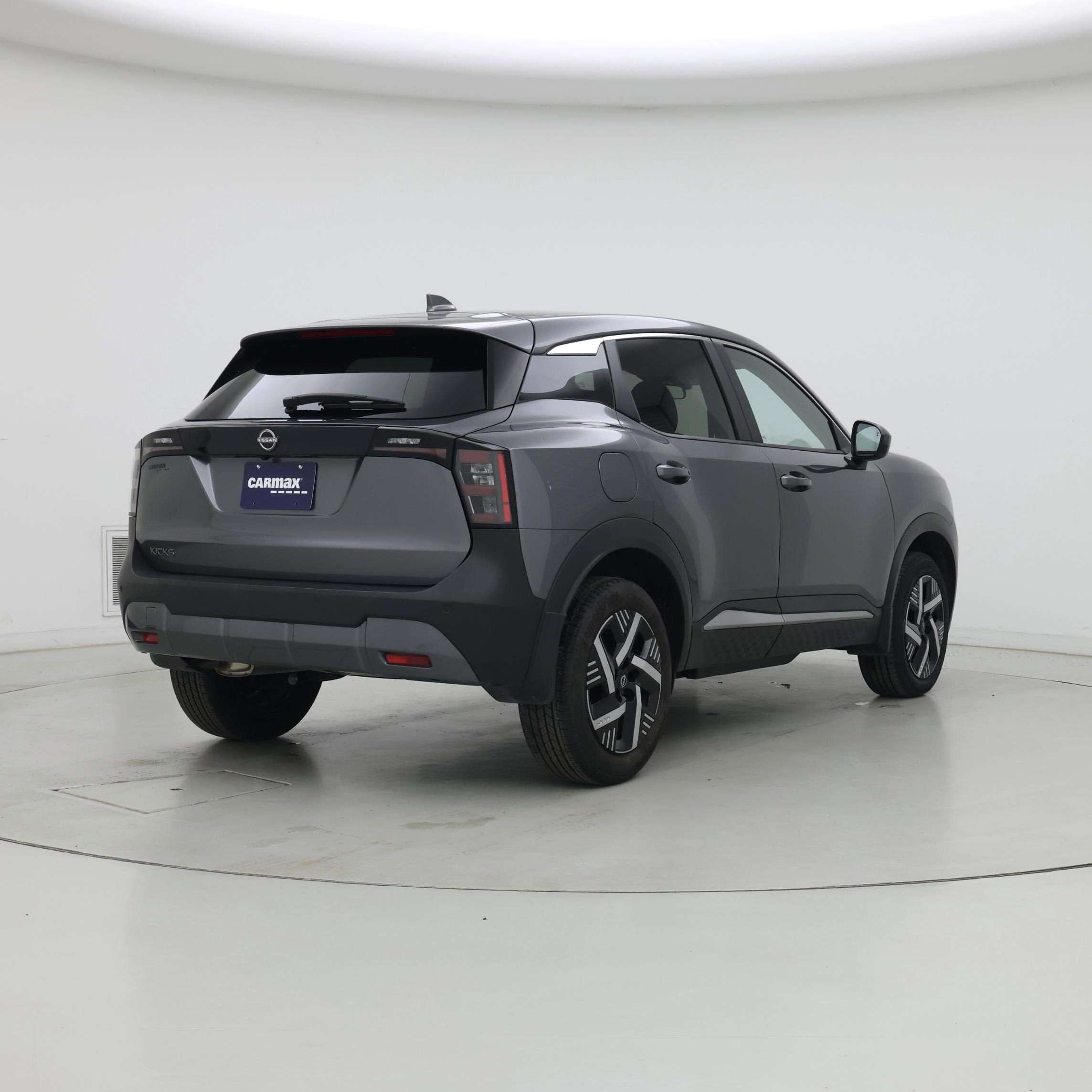 Thumbnail: 2025 Nissan Kicks - 8