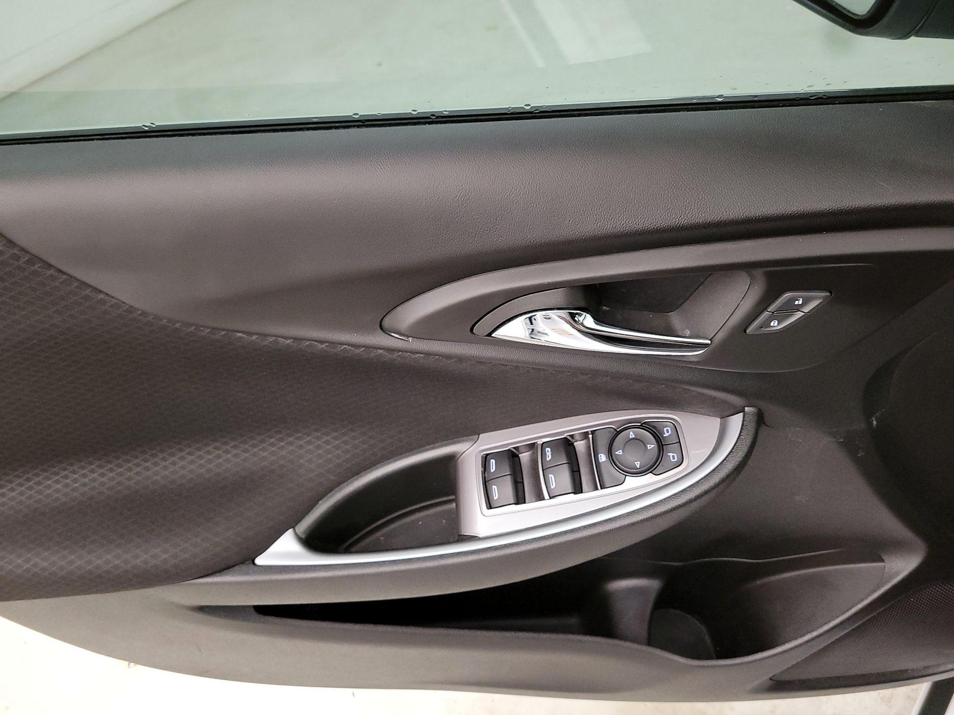 Thumbnail: 2024 Chevrolet Malibu - 12