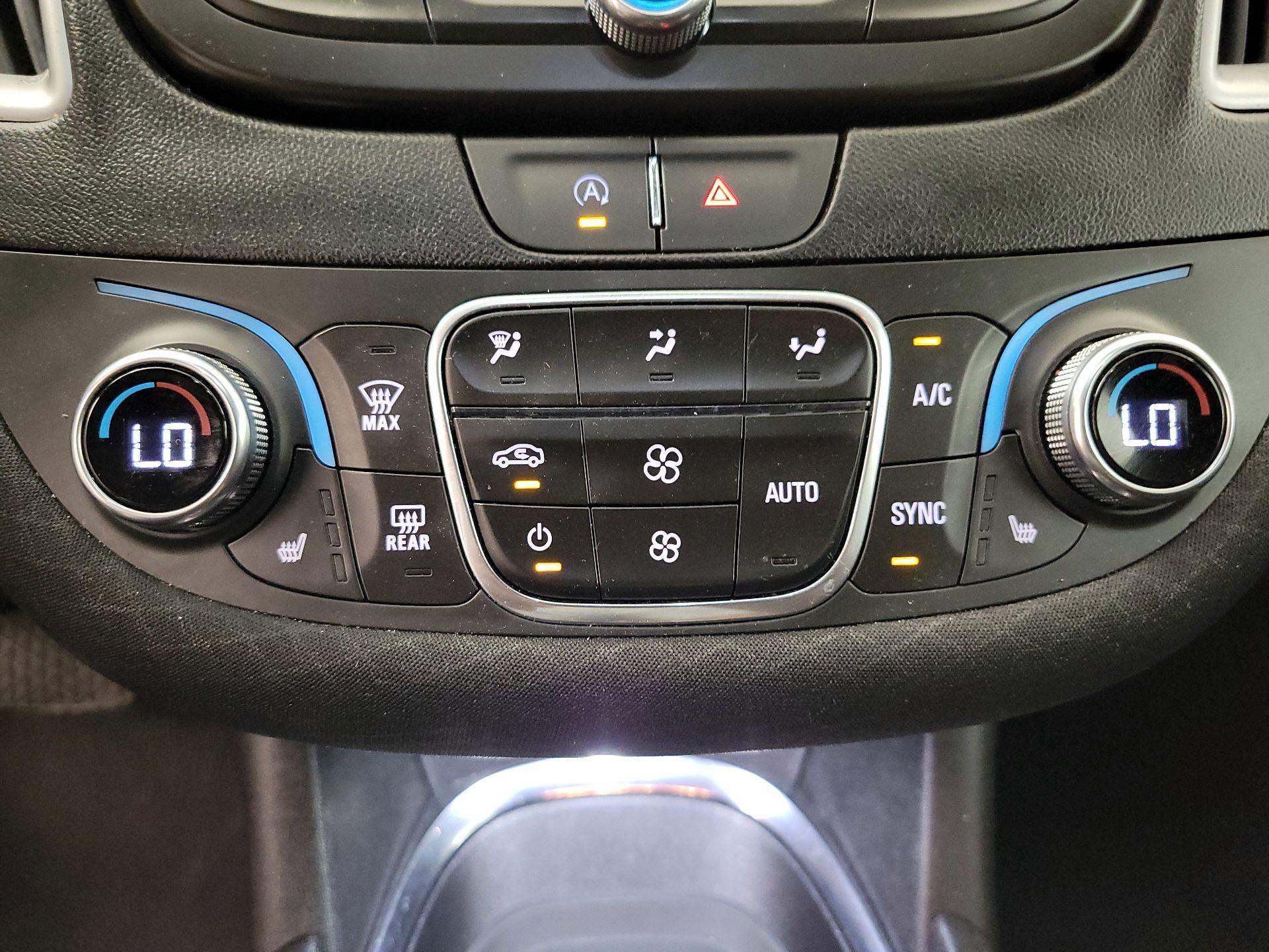 Thumbnail: 2024 Chevrolet Malibu - 16