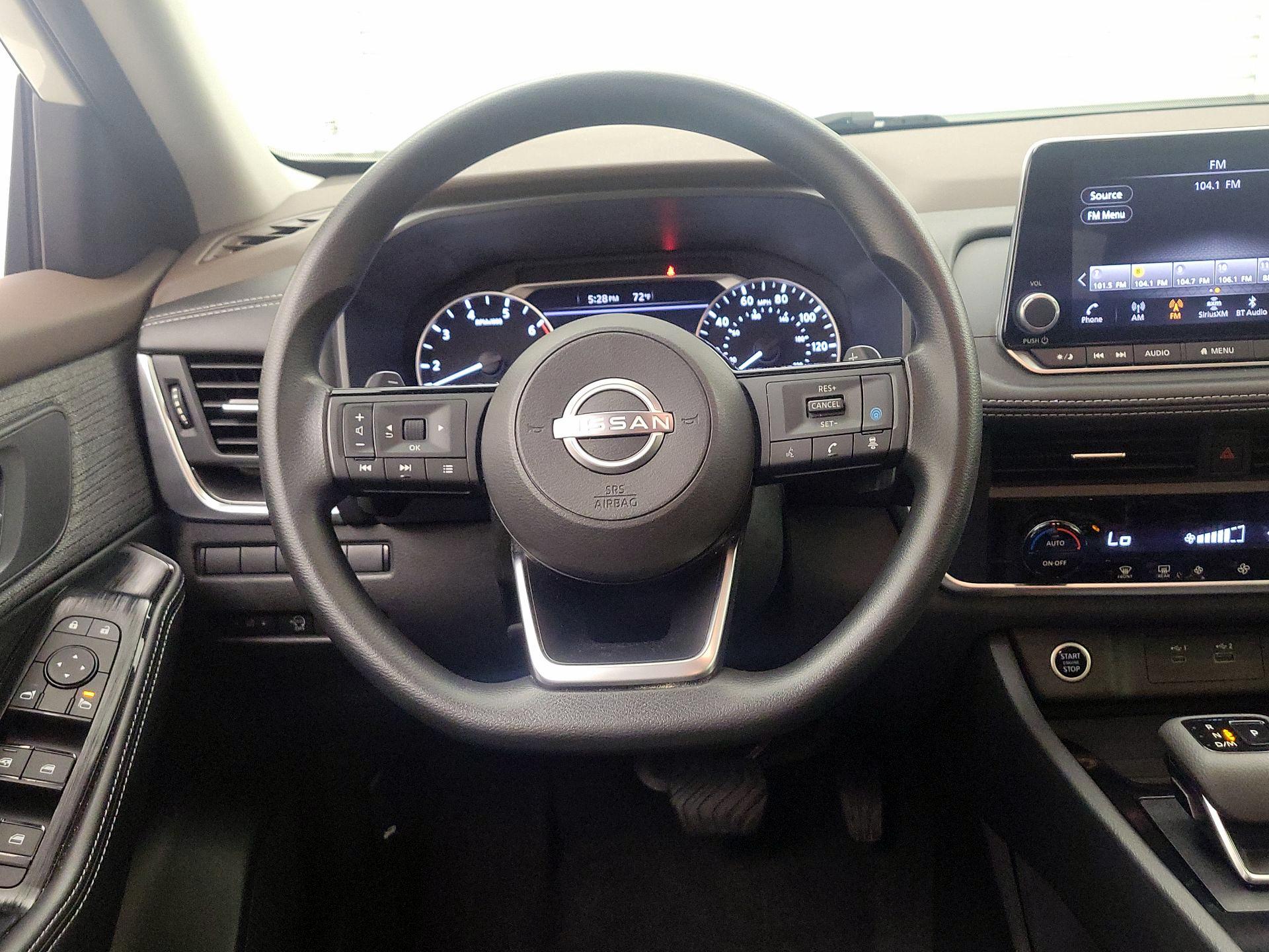 Thumbnail: 2023 Nissan Rogue - 10