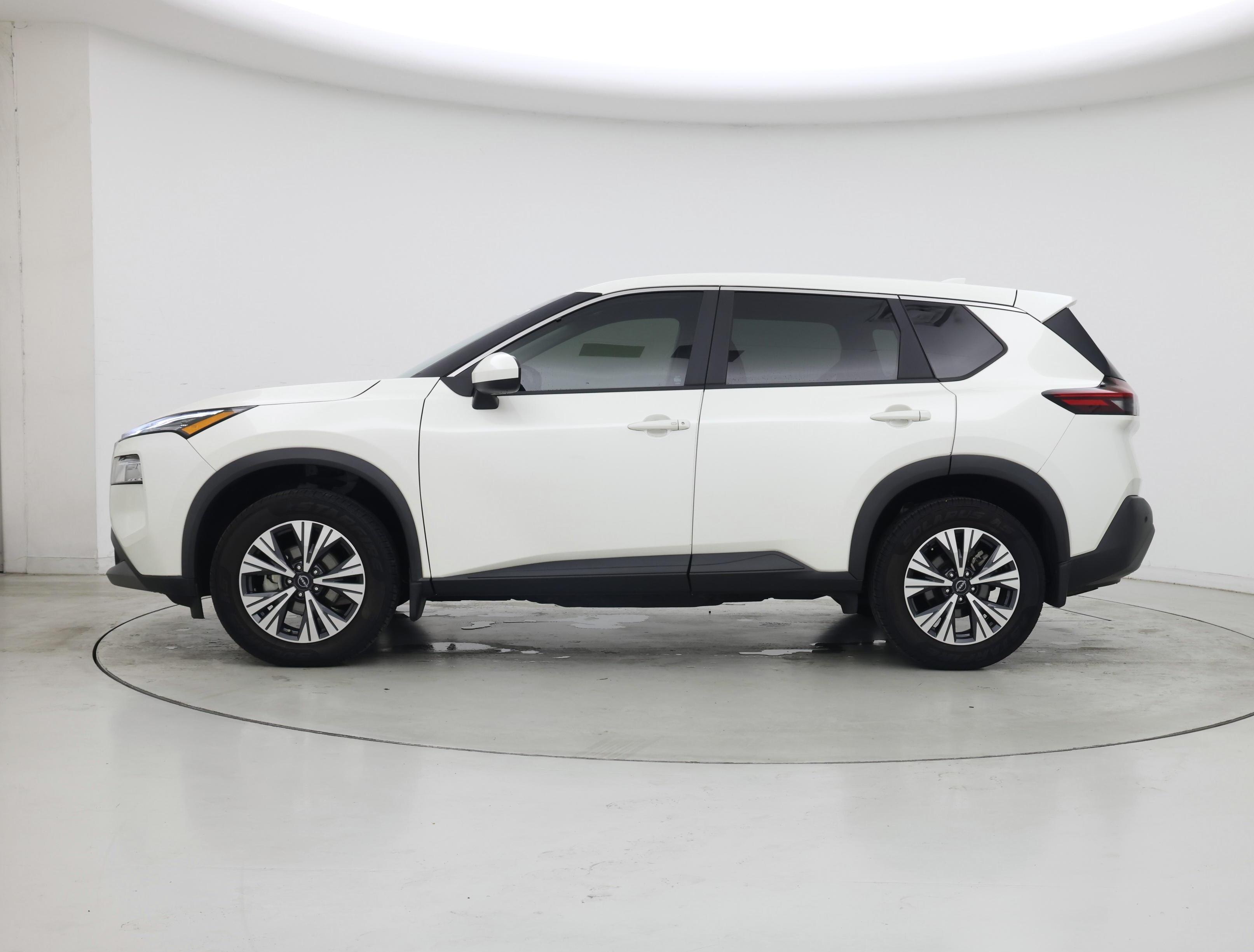 Thumbnail: 2023 Nissan Rogue - 3