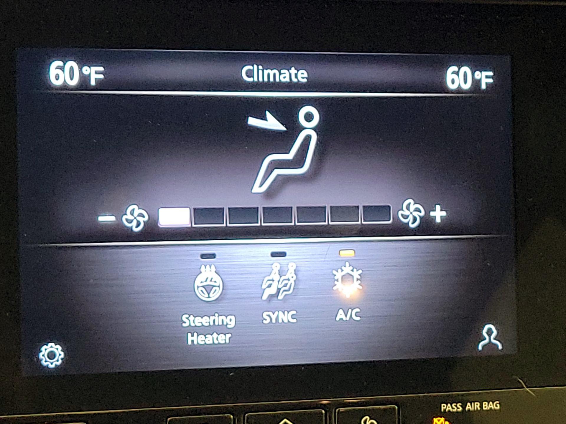 Thumbnail: 2023 INFINITI QX50 - 17