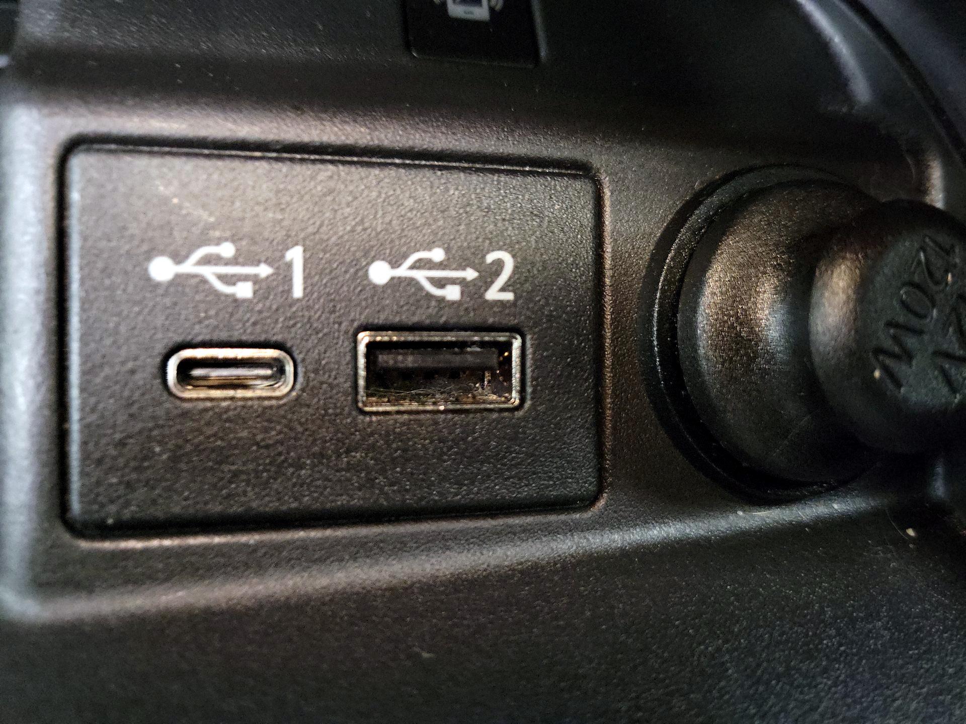 Thumbnail: 2023 INFINITI QX50 - 19