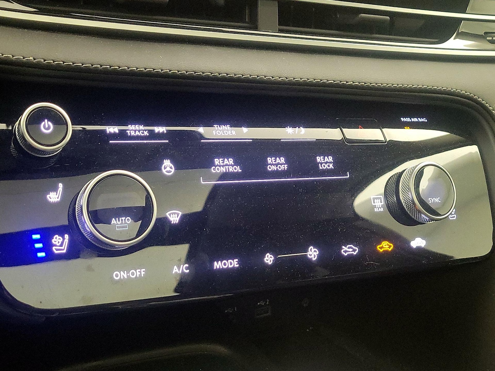 2023 INFINITI QX60 SENSORY - Photo 17