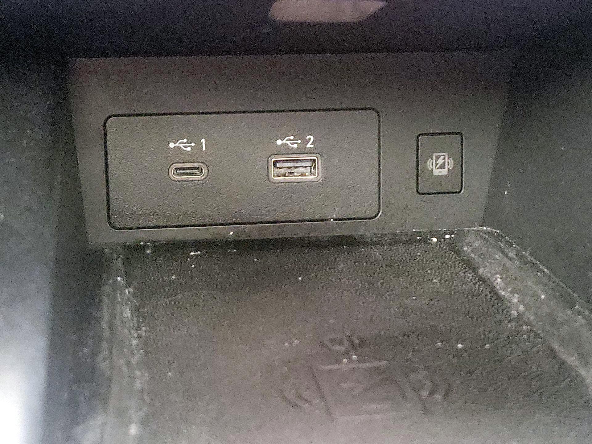 Thumbnail: 2023 INFINITI QX60 - 18