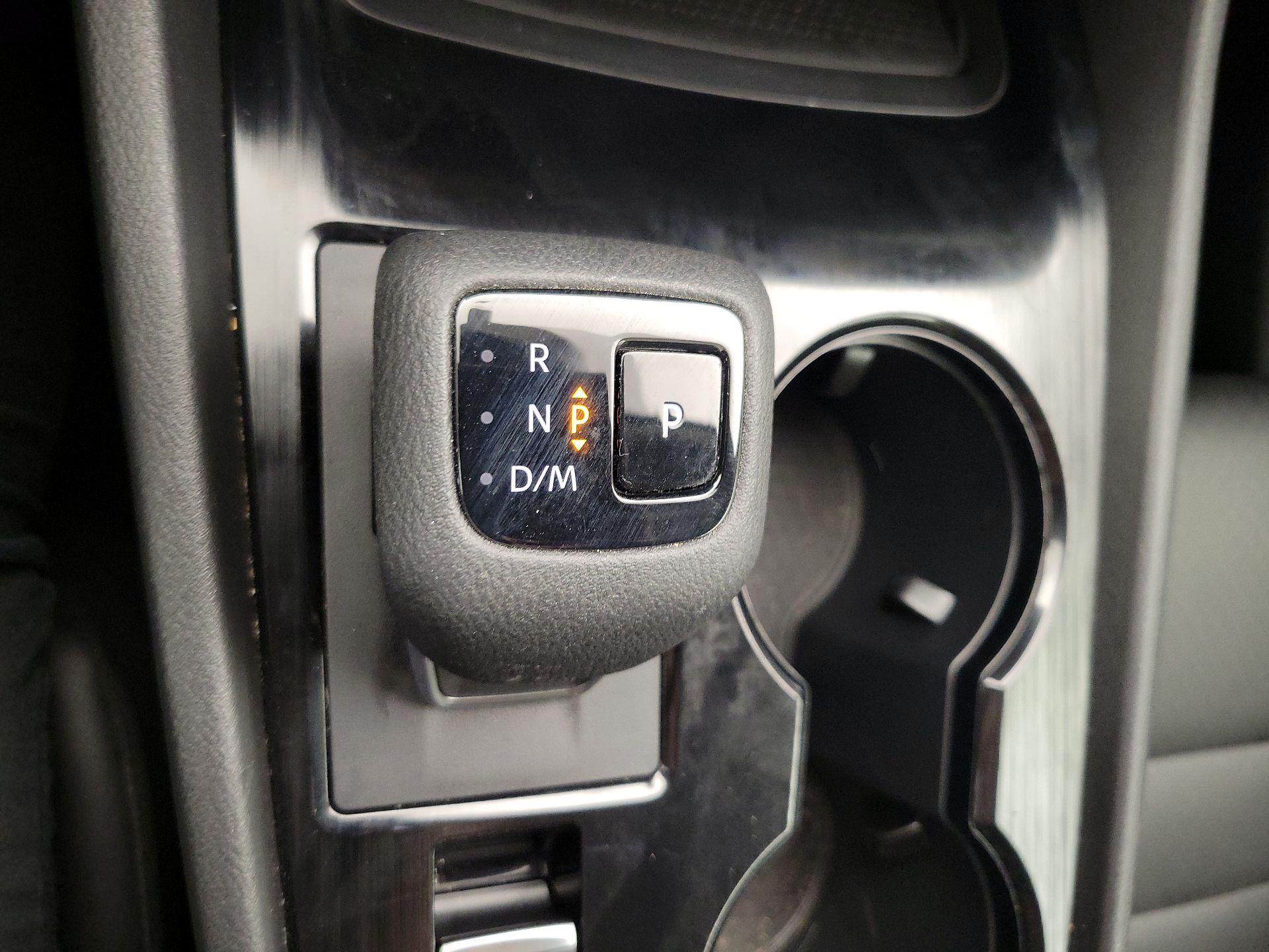 Thumbnail: 2023 Nissan Rogue - 17