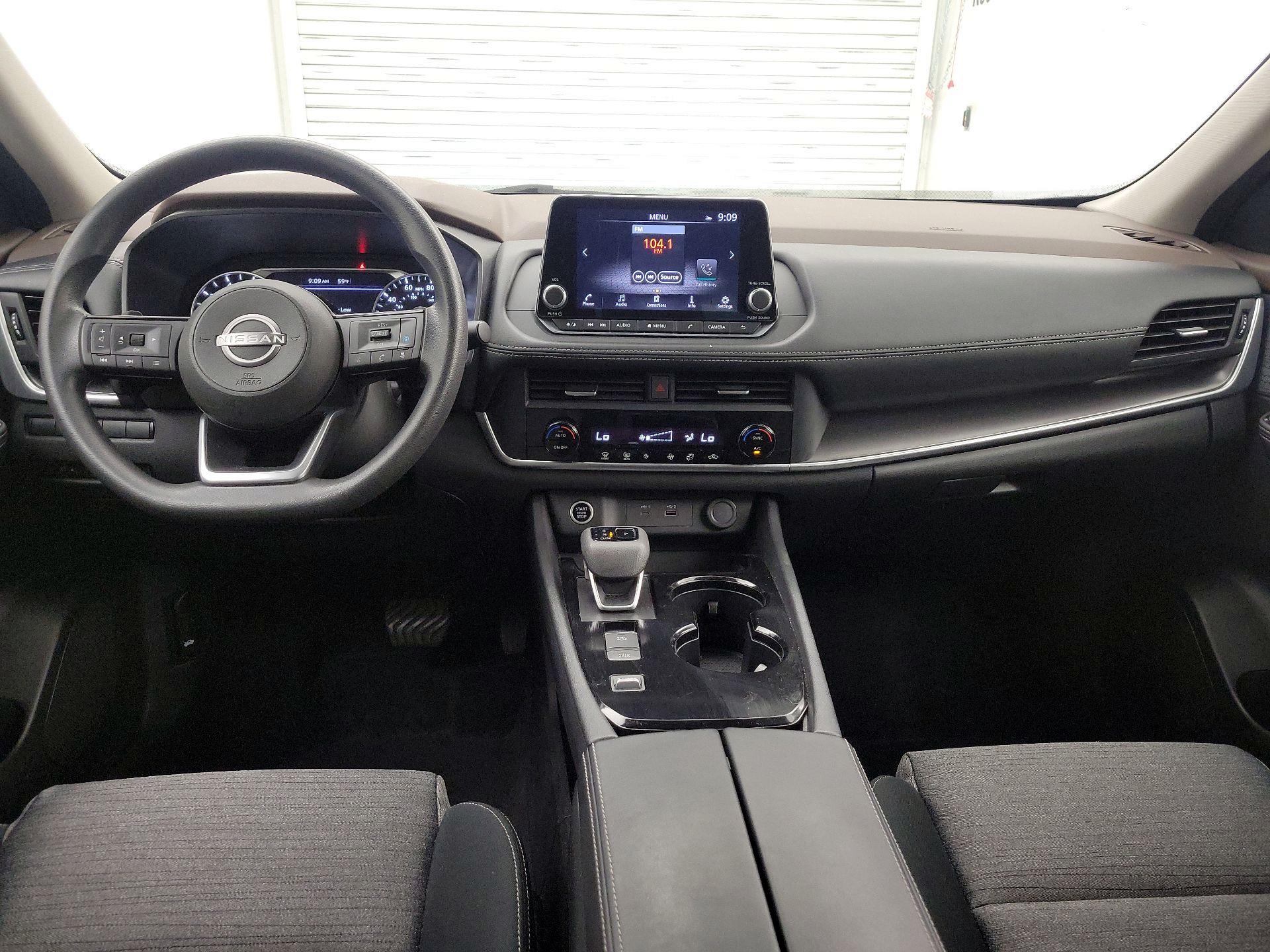 Thumbnail: 2023 Nissan Rogue - 9