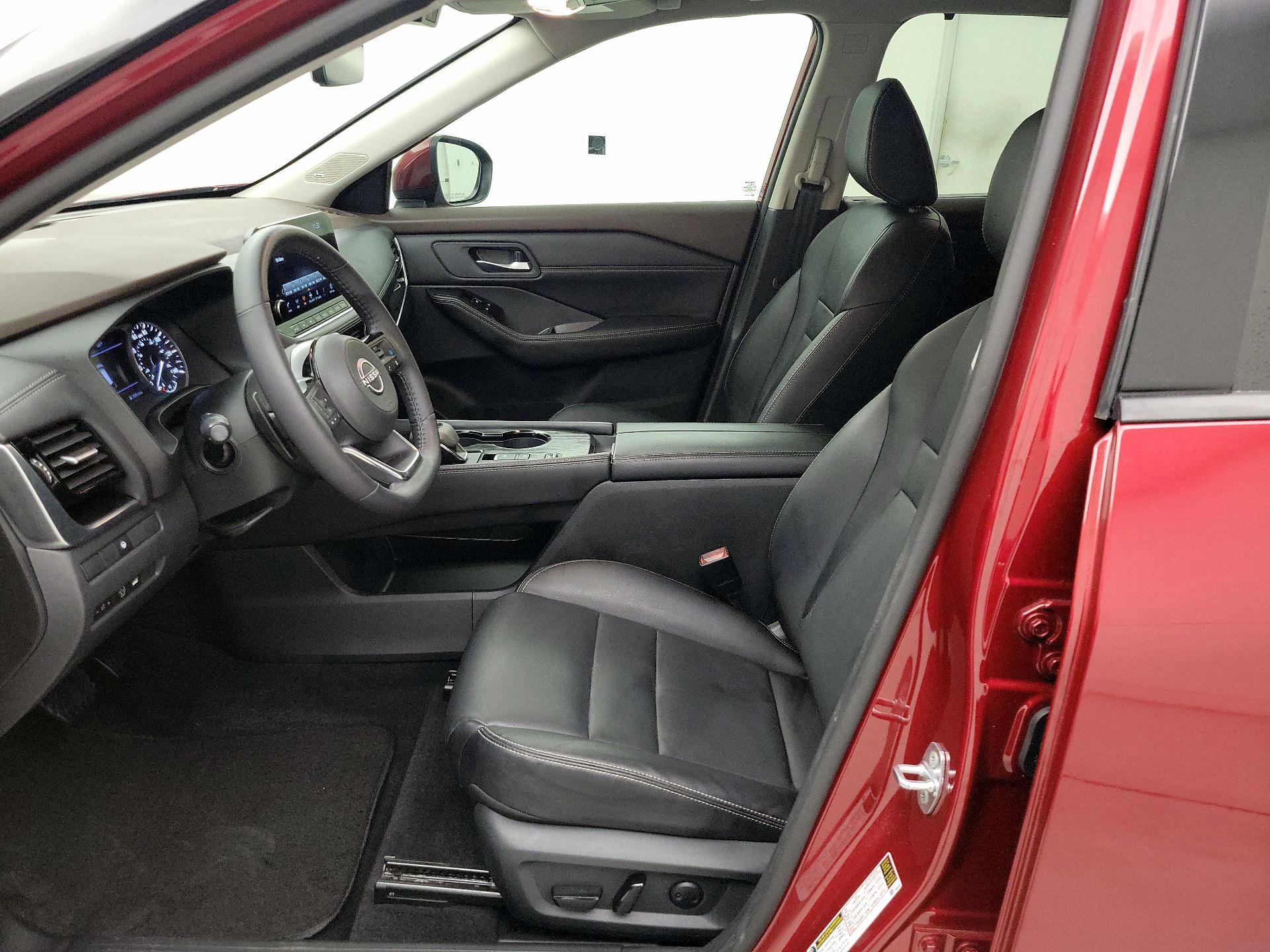 Thumbnail: 2023 Nissan Rogue - 11